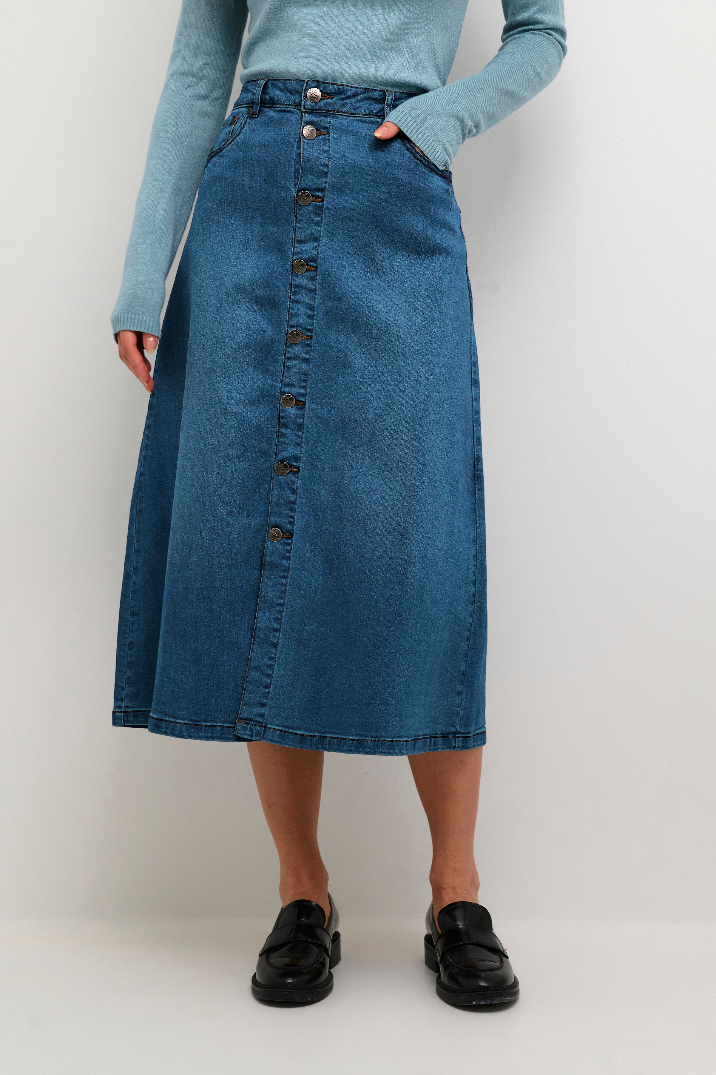 CUami Denim Skirt LOOKBOOK FRONT 50110270-500028