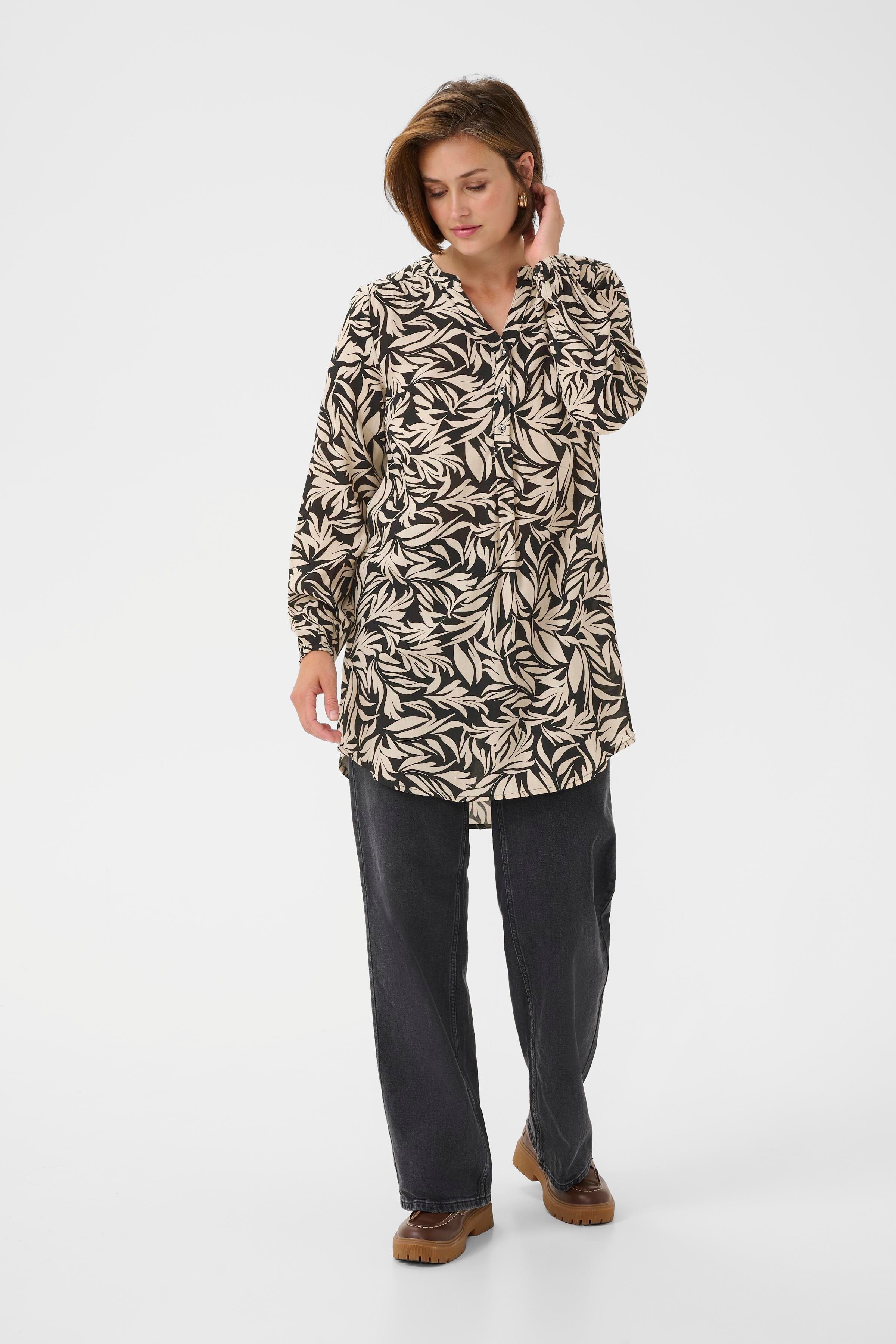 BPfanny Tunic LOOKBOOK FRONT 40200039-108637