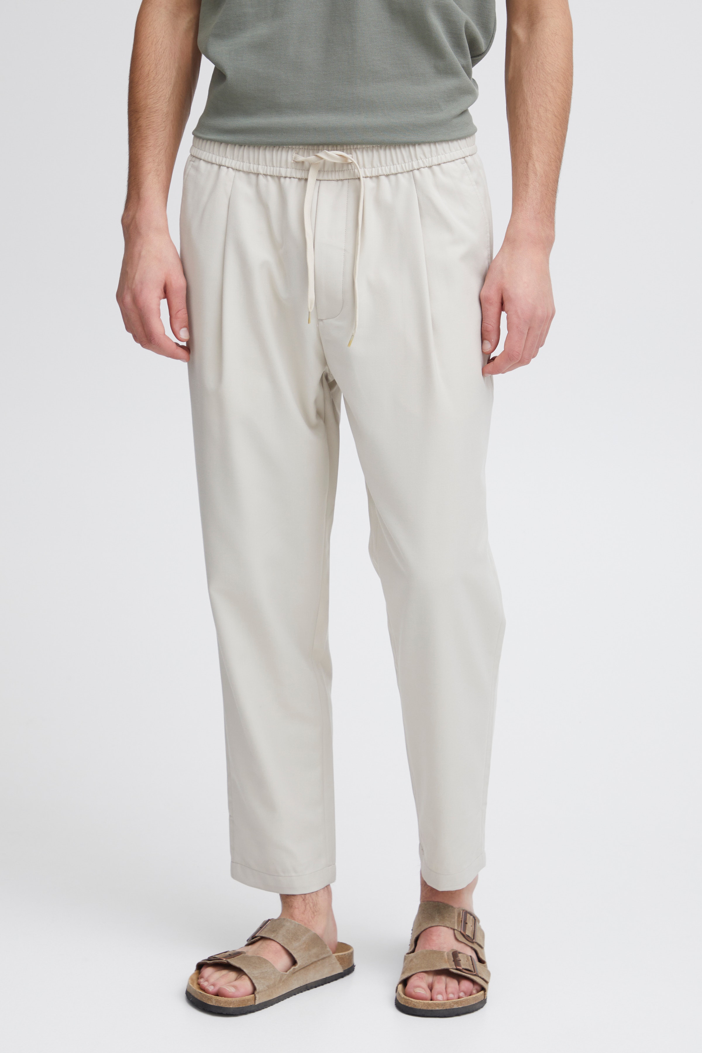 CFHAKAN Trousers LOOKBOOK FRONT 20505041-140002