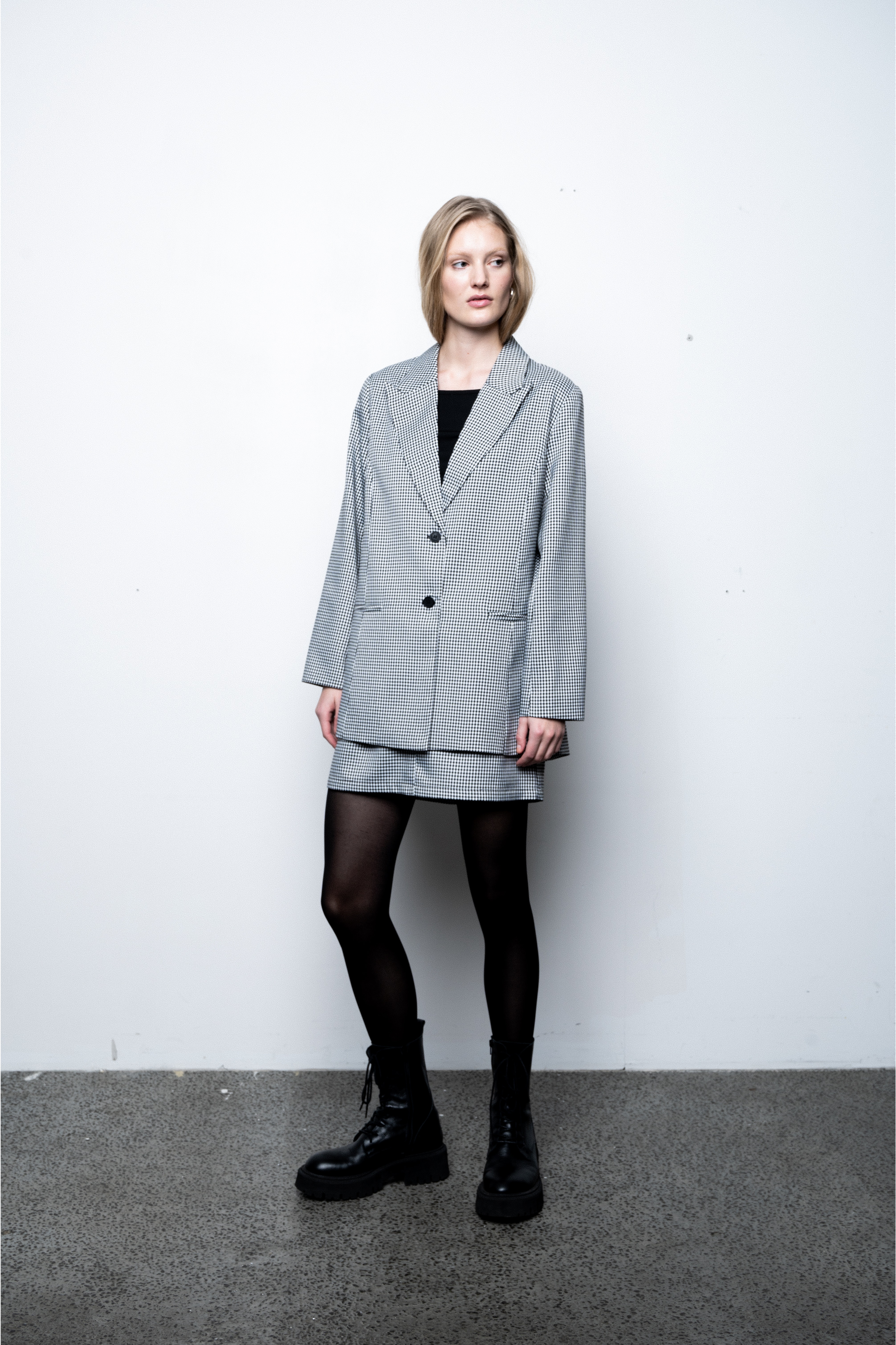 IXFRALA Blazer LOOKBOOK FRONT 20120096-202625