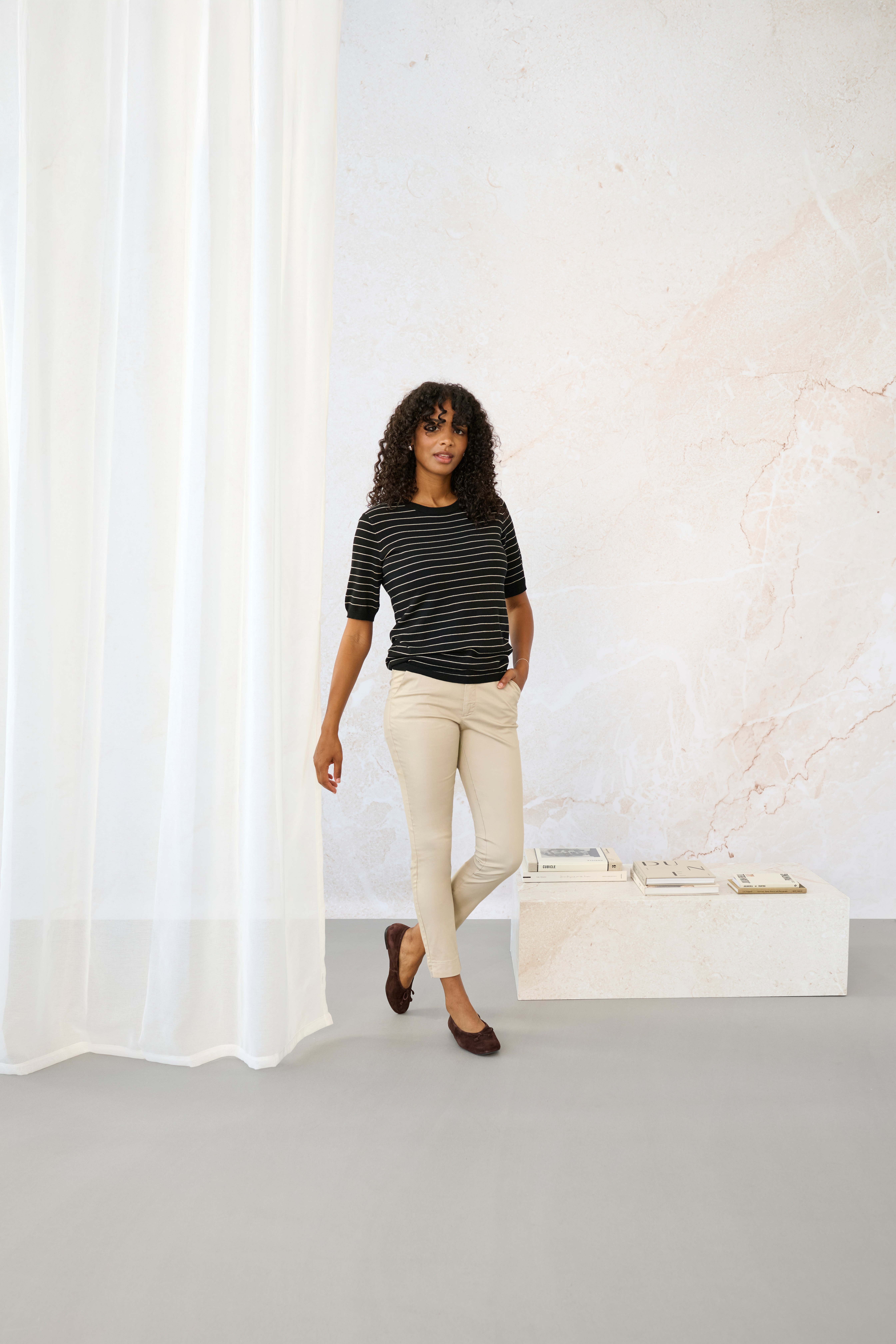 KAlizza Pullover LOCATION NONE 10508410-106685