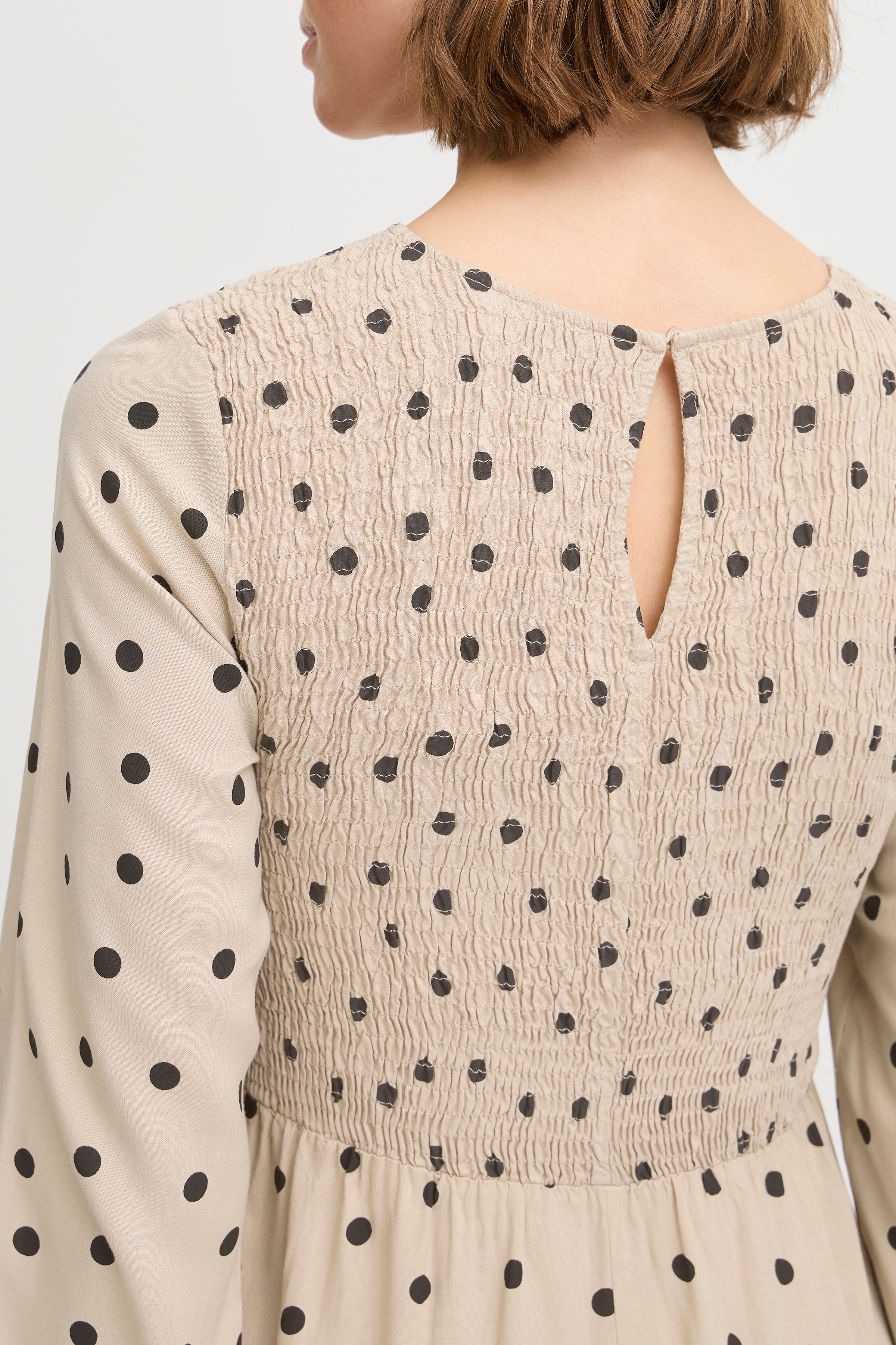 BYJOSA Klänning LOOKBOOK DETAIL 20815242-204100