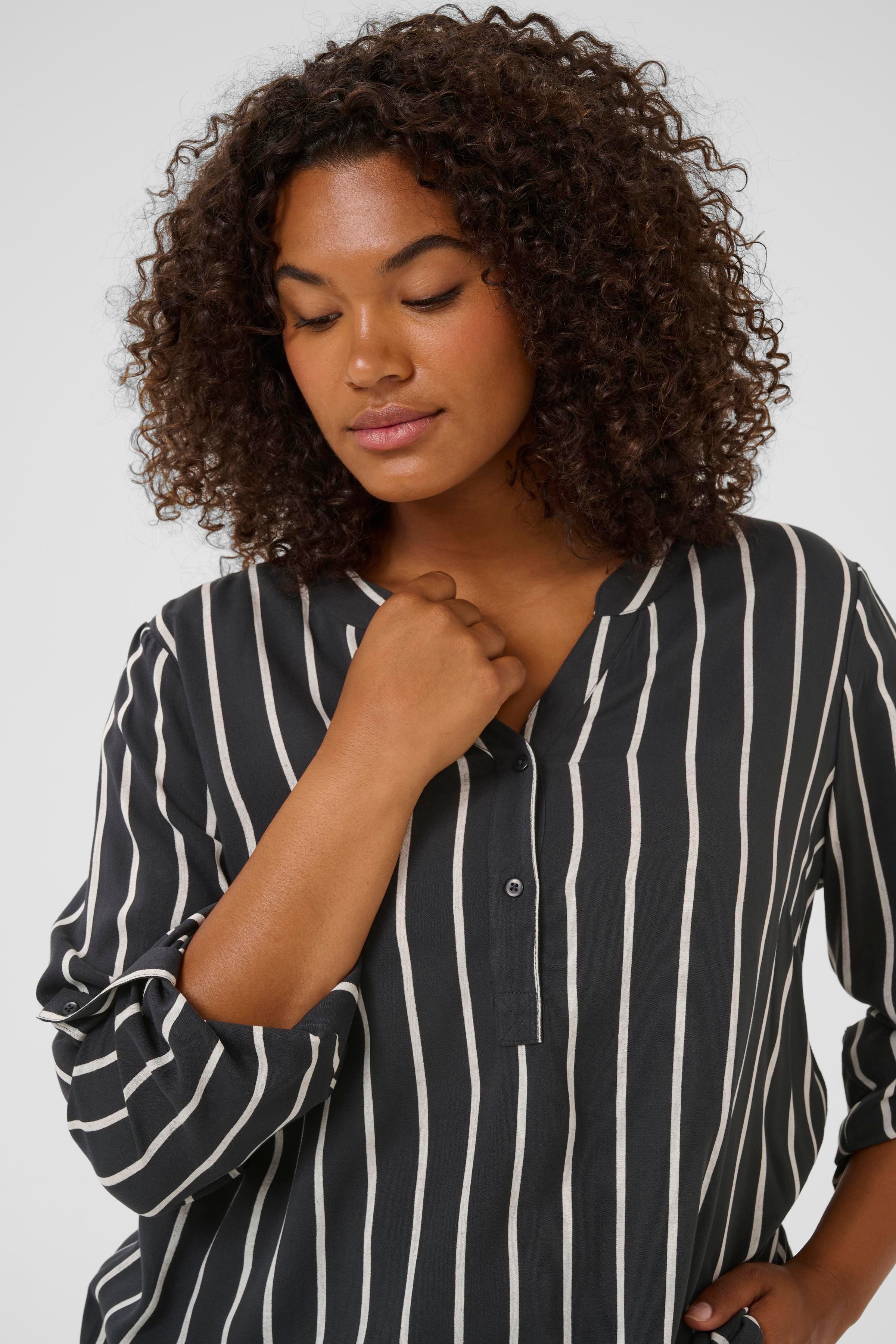 KCsida Blus LOOKBOOK DETAIL 10580350-108466