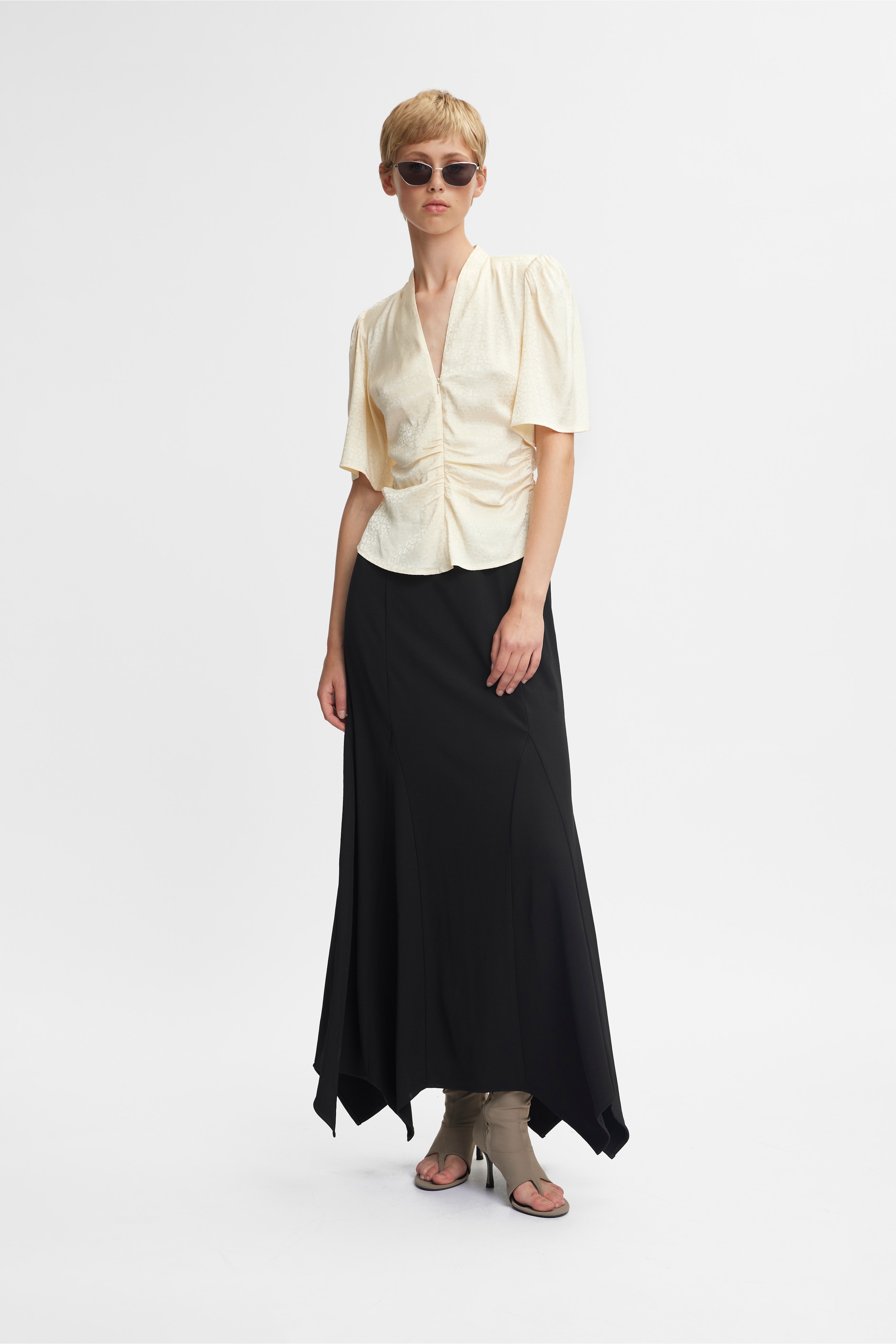 GlennaGZ Rok LOOKBOOK FRONT 10908914-100017