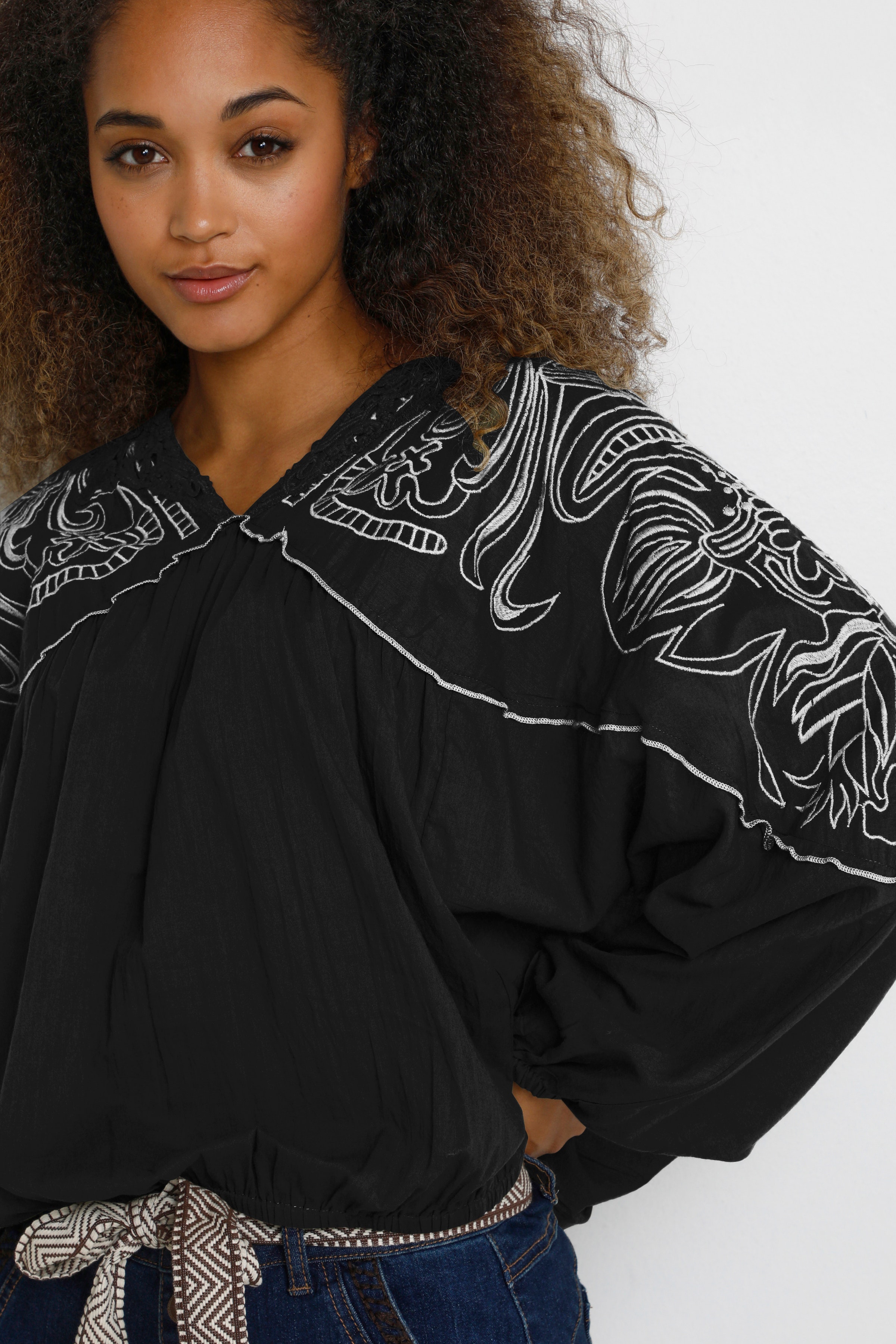 CRZakia Bluse LOOKBOOK DETAIL 10608319-100120