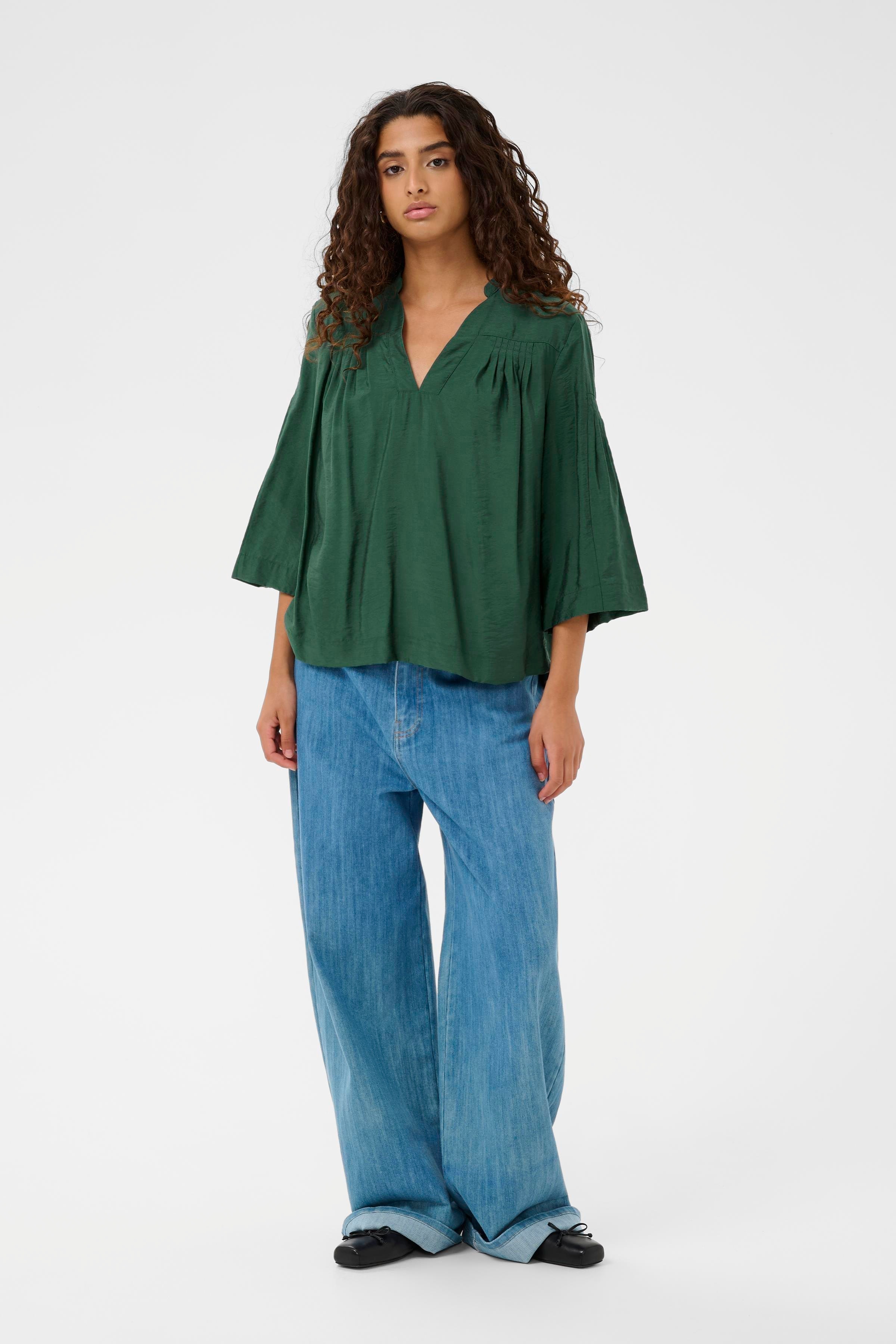 SLEneya Blus LOOKBOOK FRONT 30408898-195411