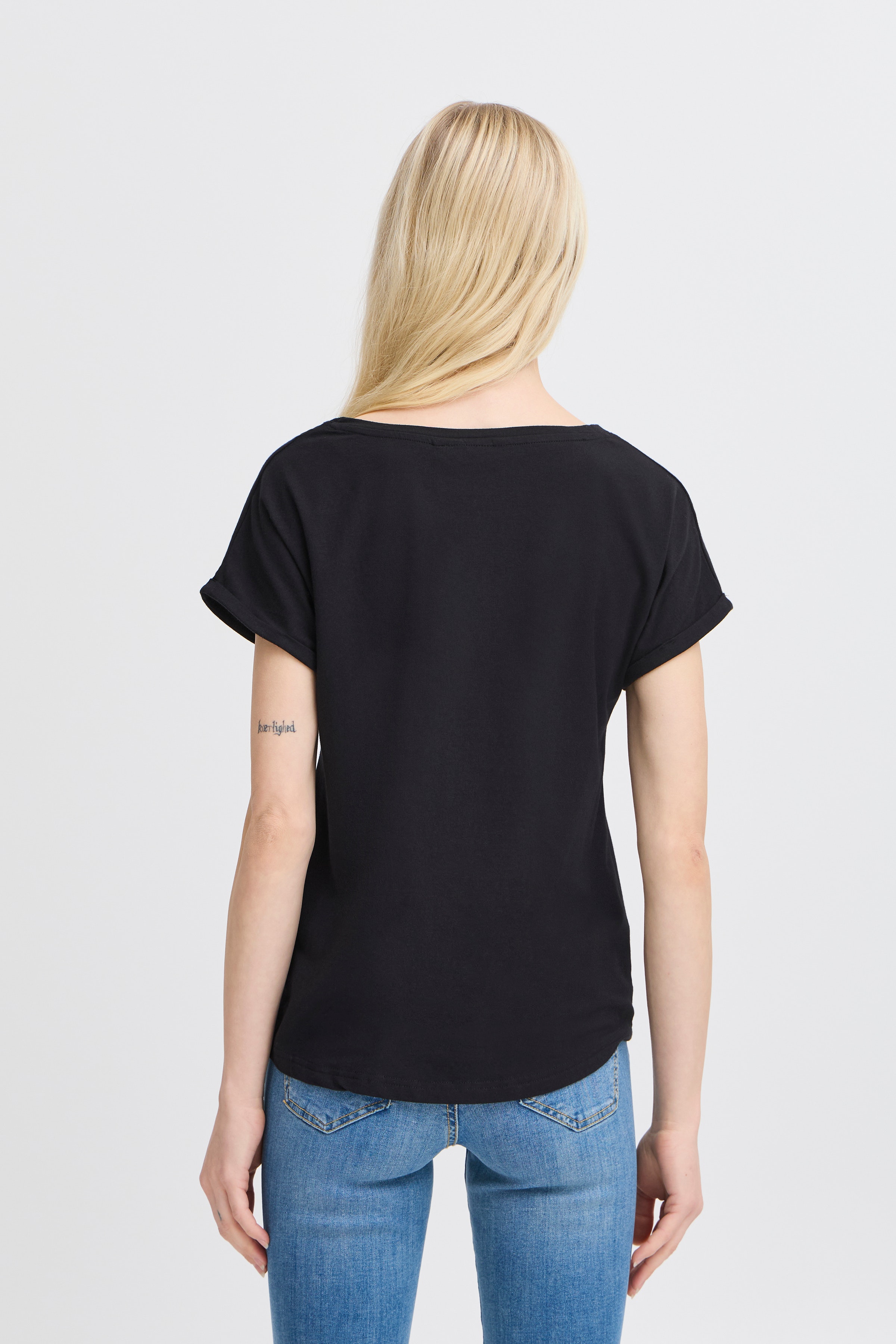 BYPamila T-shirt LOOKBOOK BACK 20804205-80001