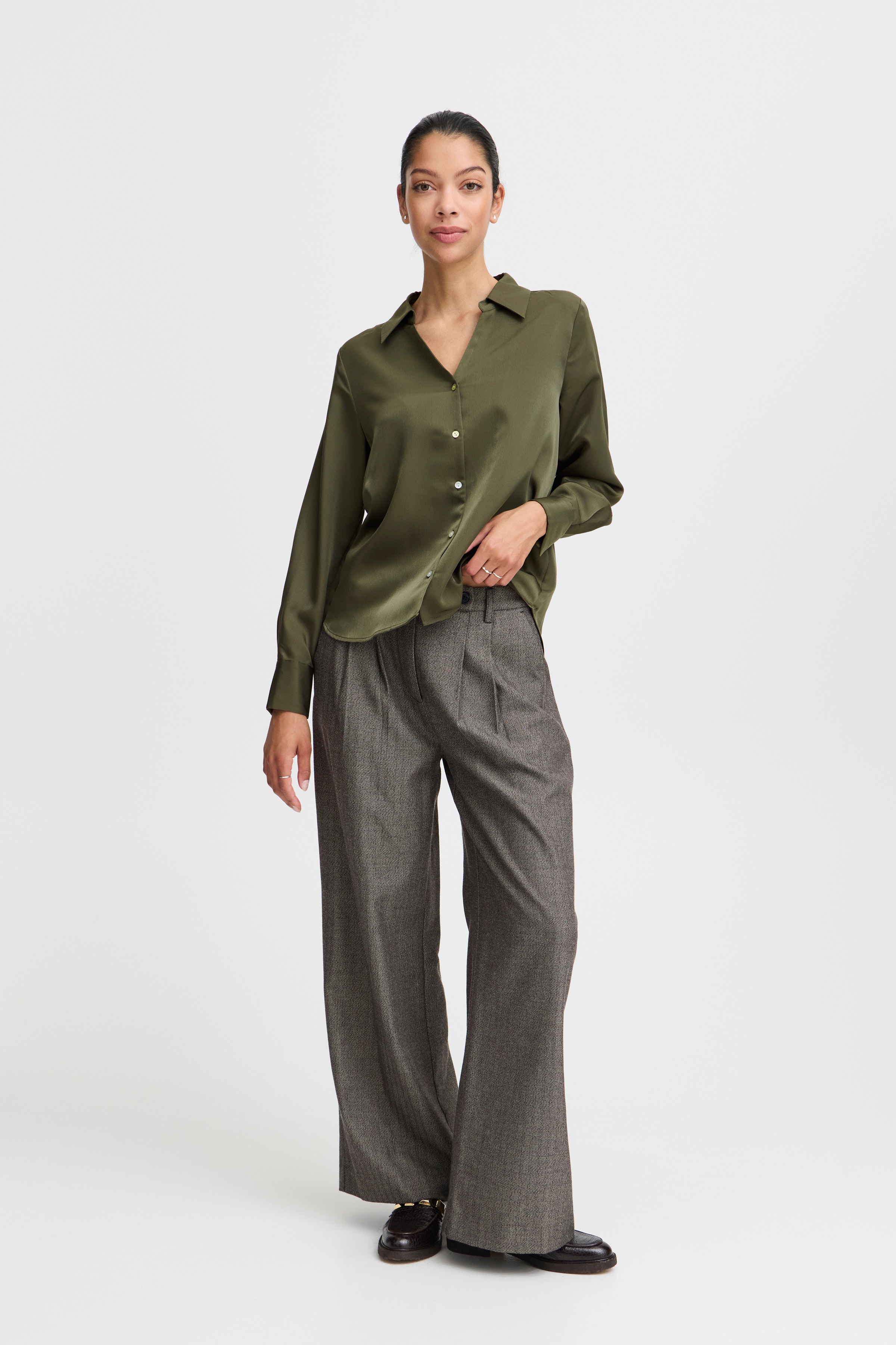 BYDOLORA Hemd LOOKBOOK FRONT 20815583-190515