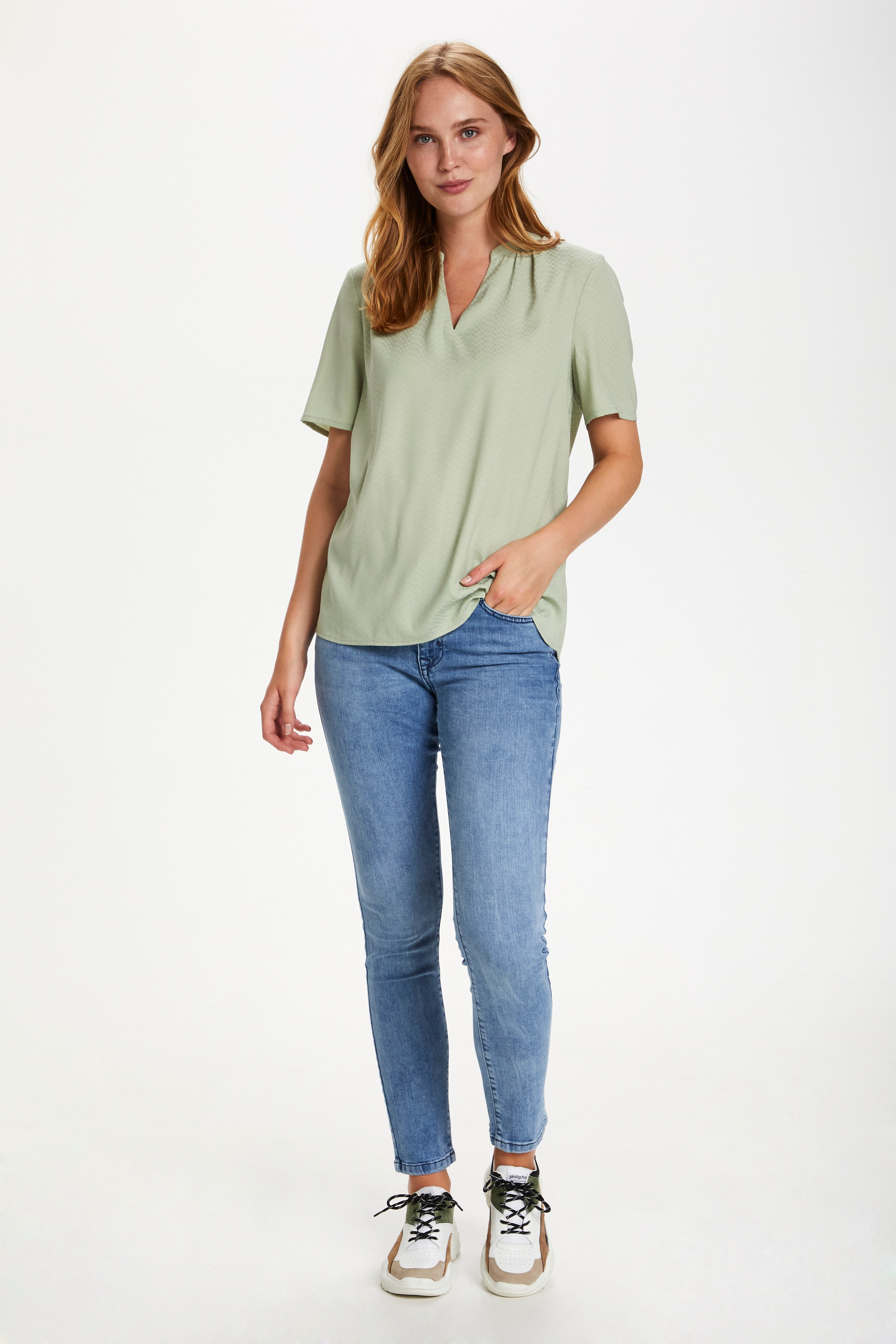 FuraSZ Top LOOKBOOK FRONT 30511137-160110