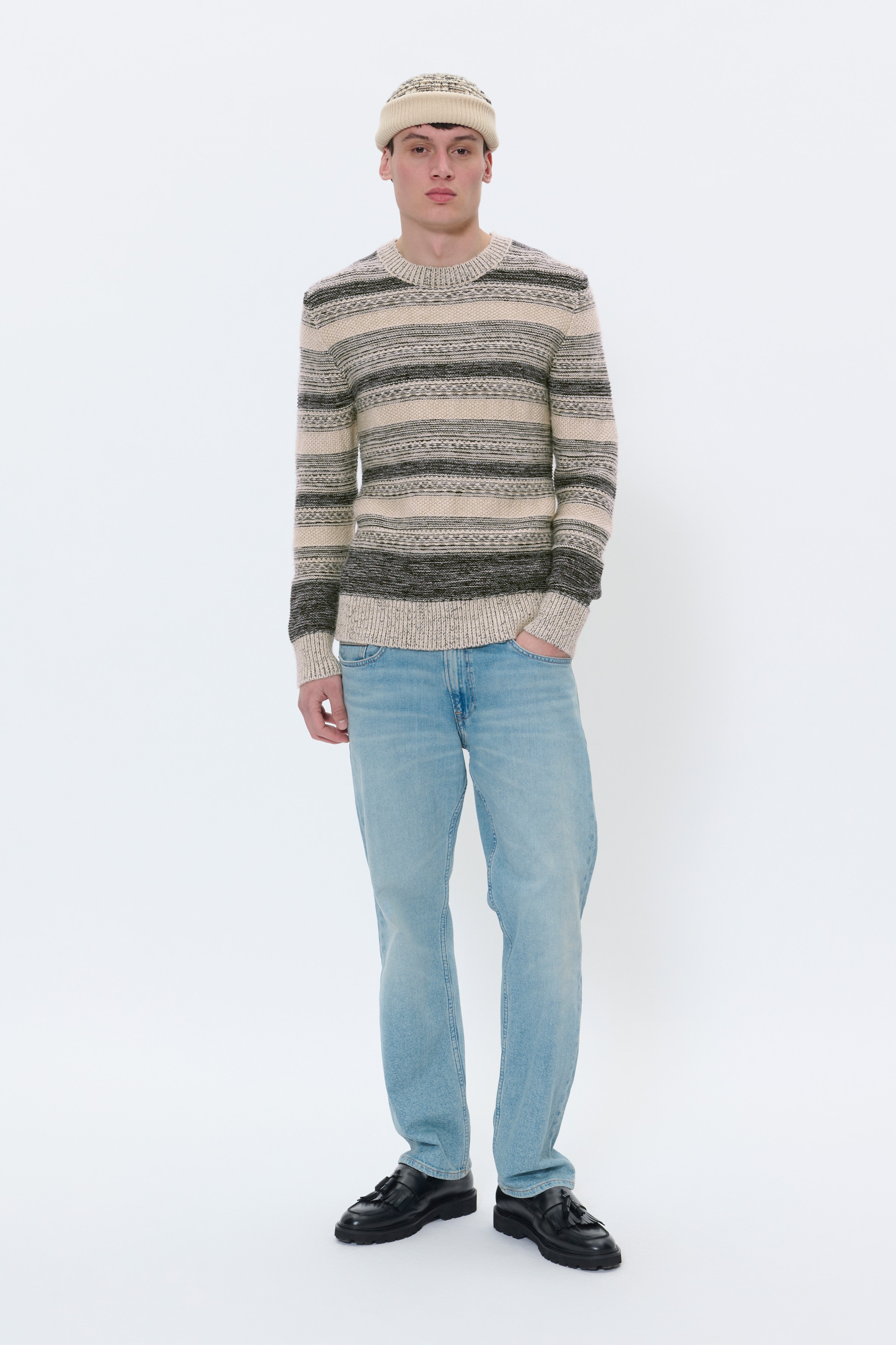 MAtriton Pullover LOOKBOOK FRONT 30208619-300270