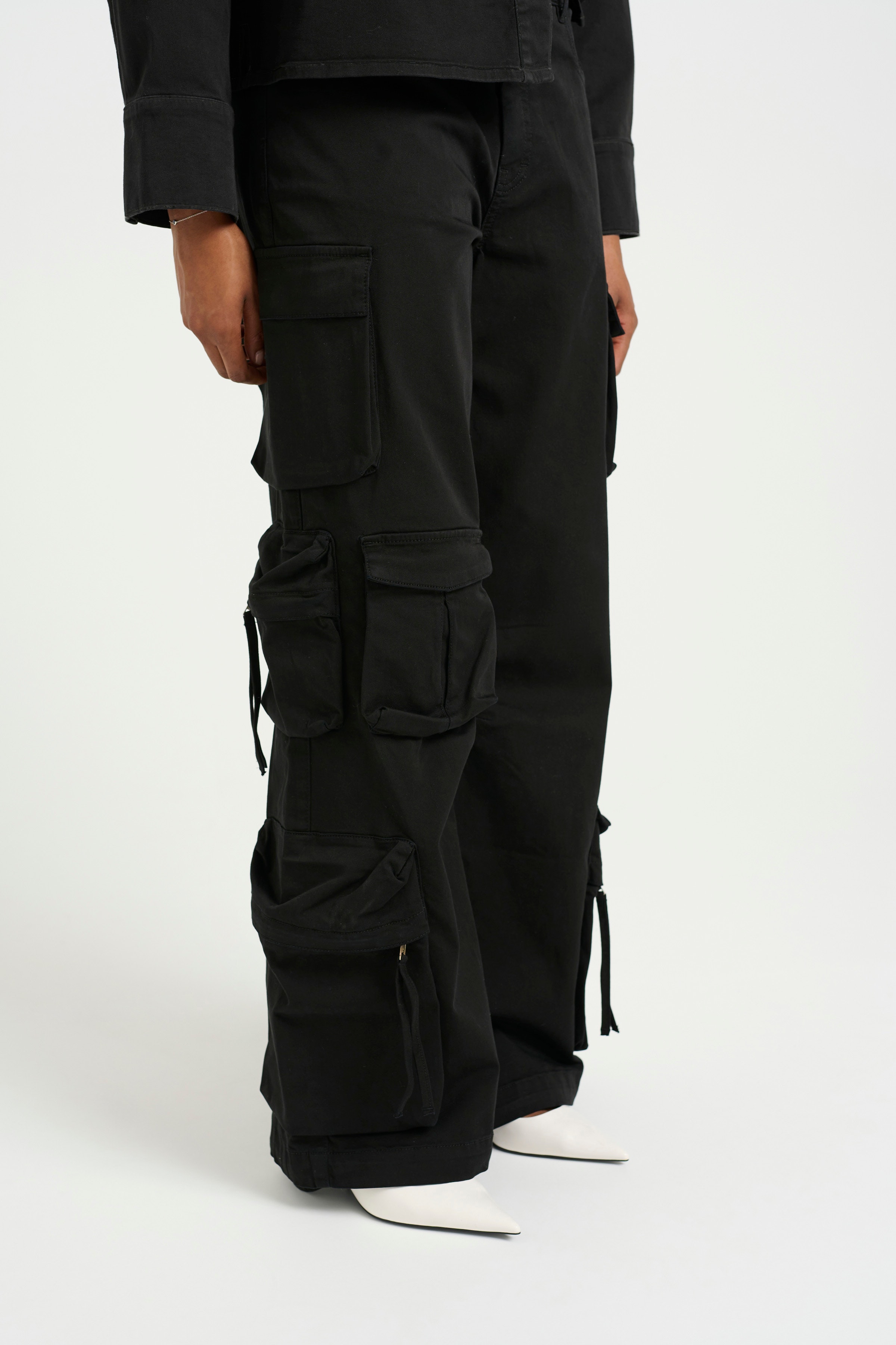 CamolyGZ Trousers LOOKBOOK FRONT 10909854-100017