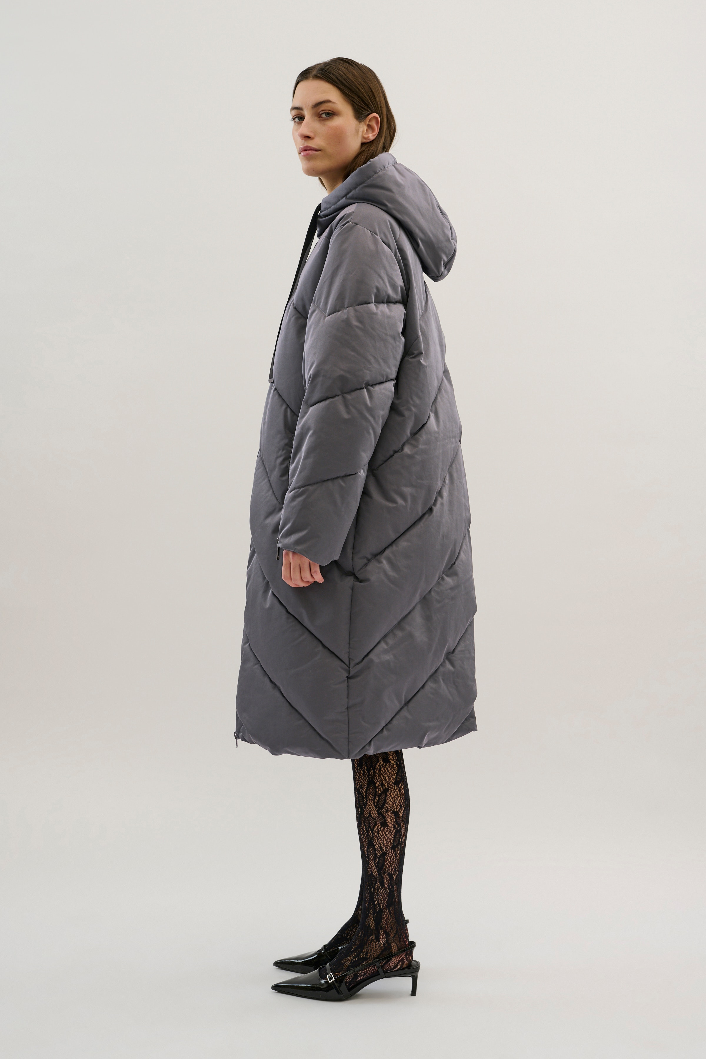 KBPolly Coat LOOKBOOK FRONT 10104999-183907