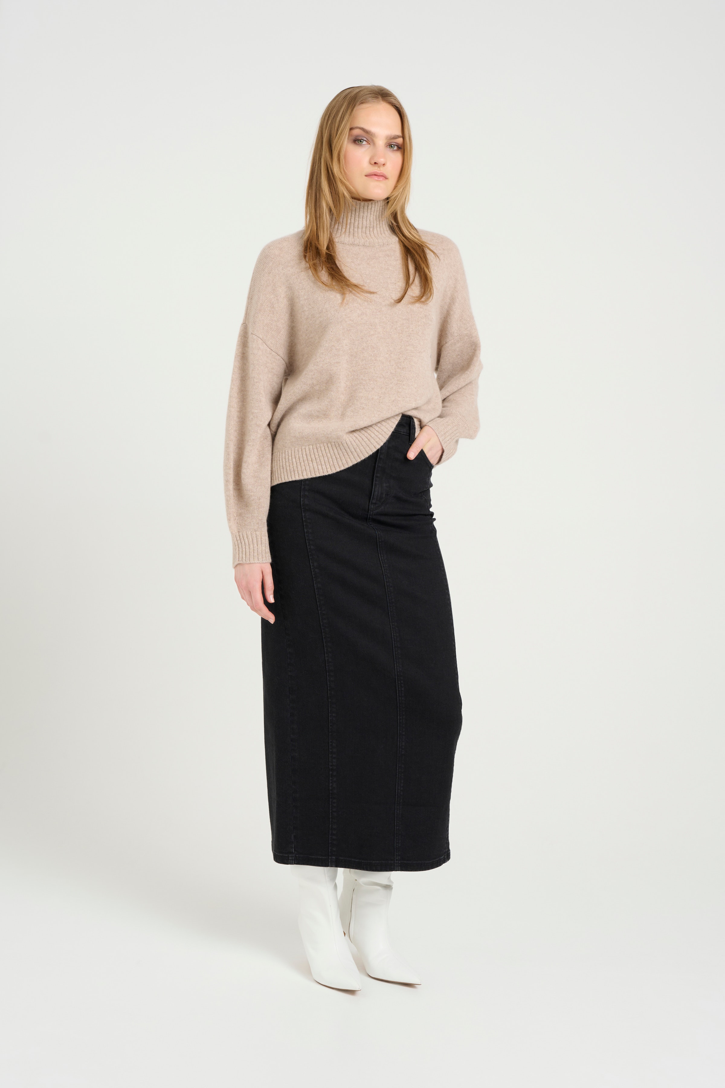 TilliaGZ Skirt LOOKBOOK FRONT 10909826-104987