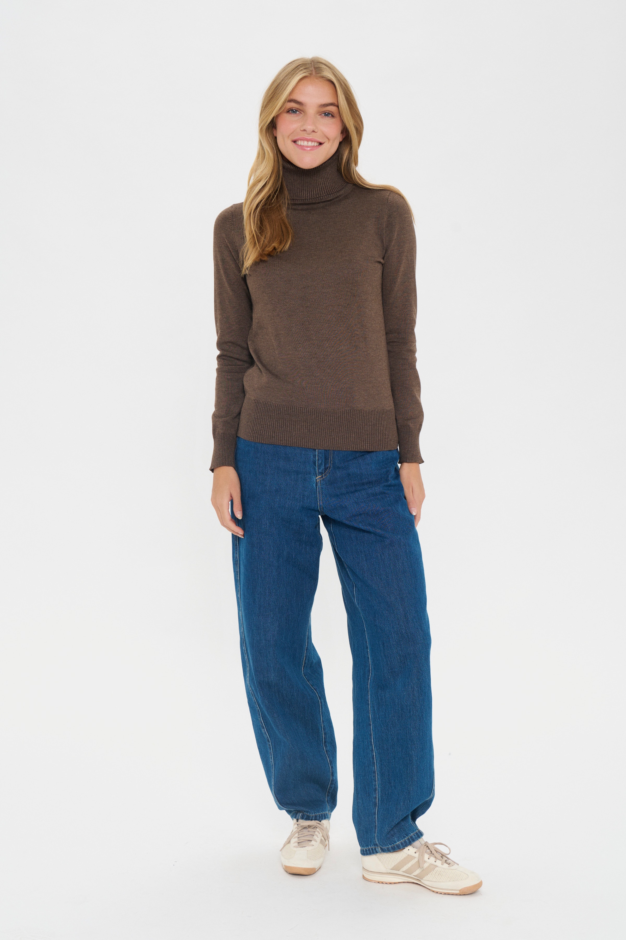 MilaSZ Rollneck Pullover LOOKBOOK FRONT 30500018-1908101