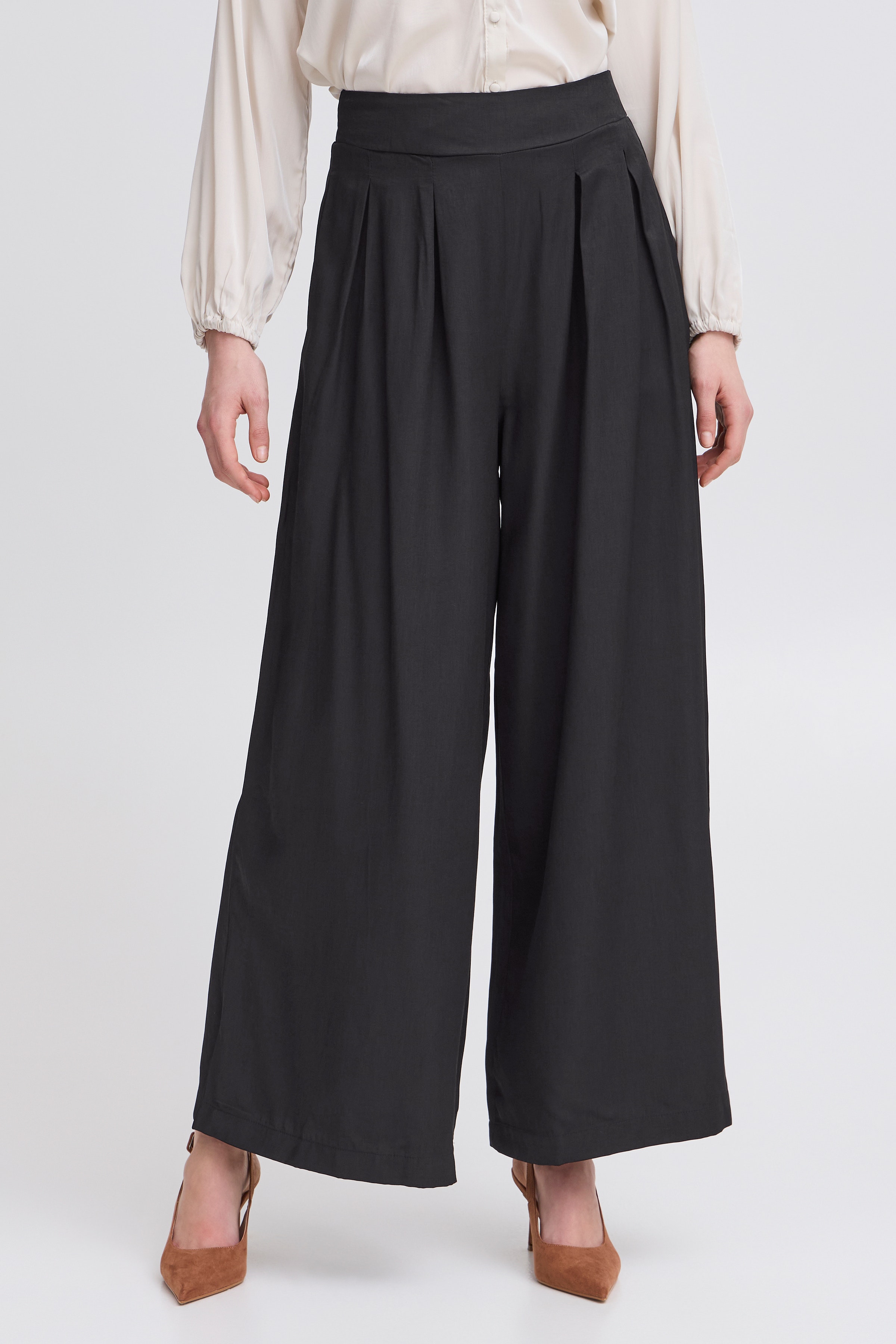 FRMYA PA 2 Casual buks LOOKBOOK FRONT 20615085-200113