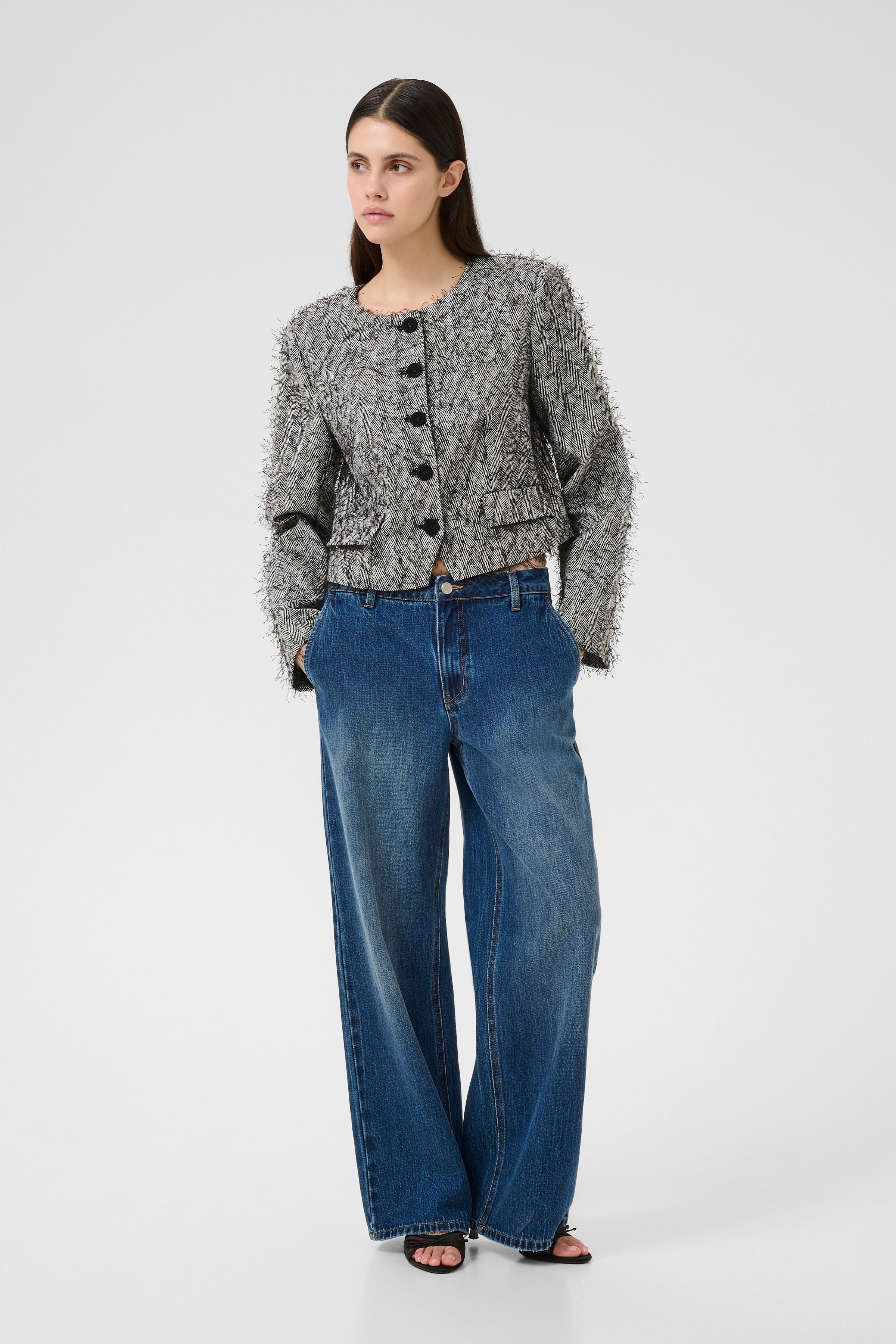 KBCora Blazer LOOKBOOK FRONT 10105689-185206
