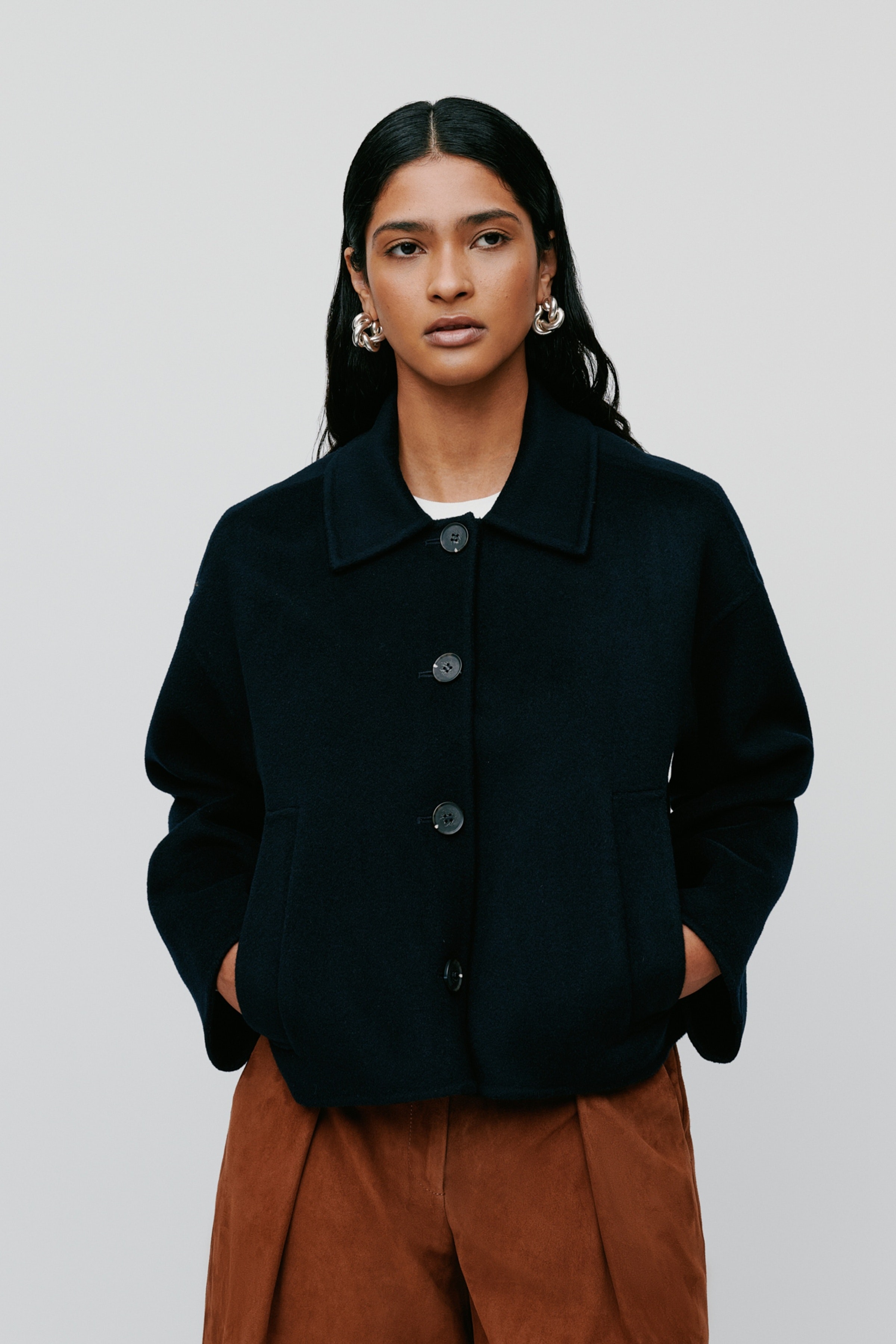 JAIA JACKET LOOKBOOK FRONT 30600693-BL900