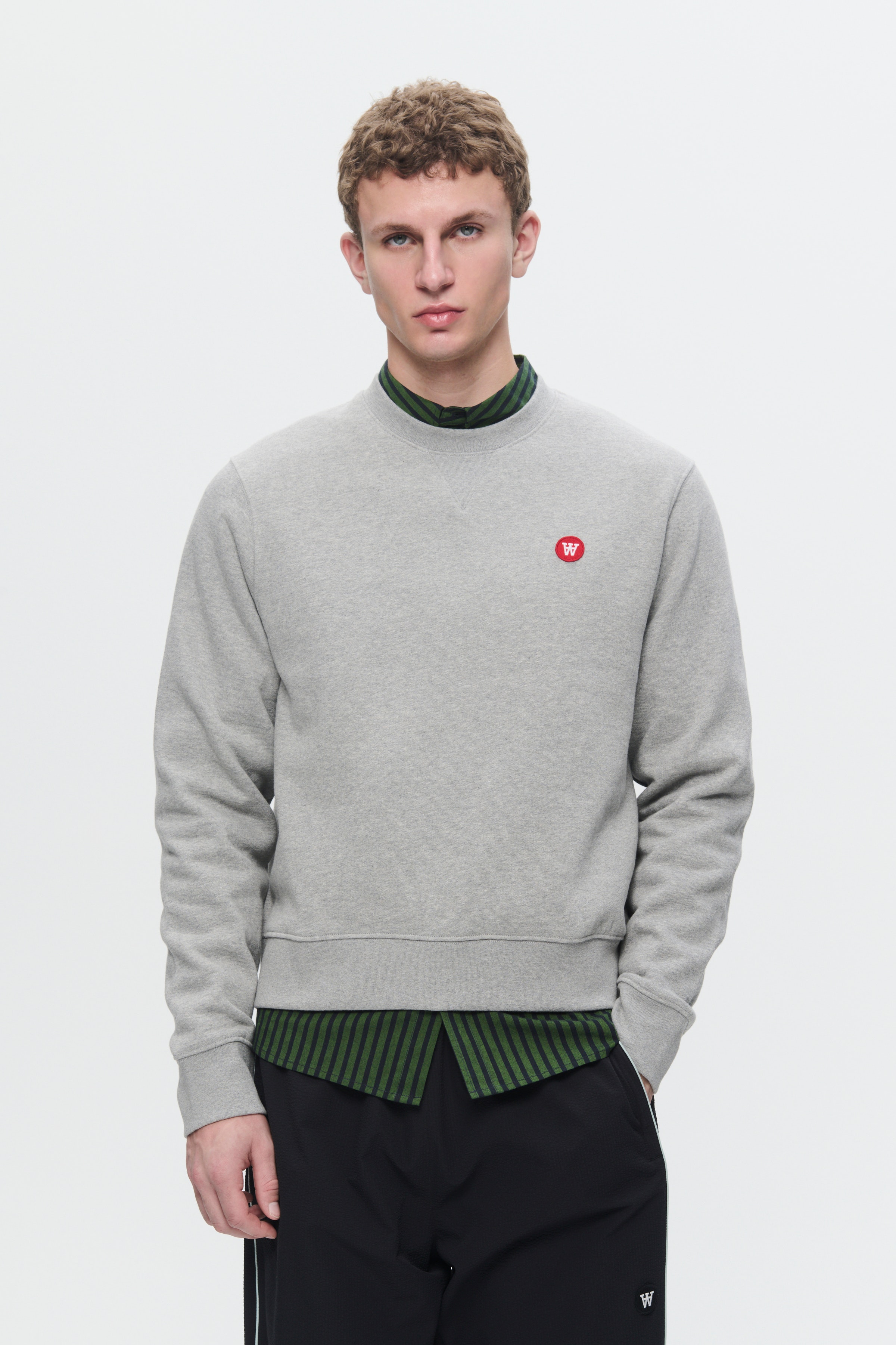 WWTye Sweatshirt PACK FRONT 30250422-W1003