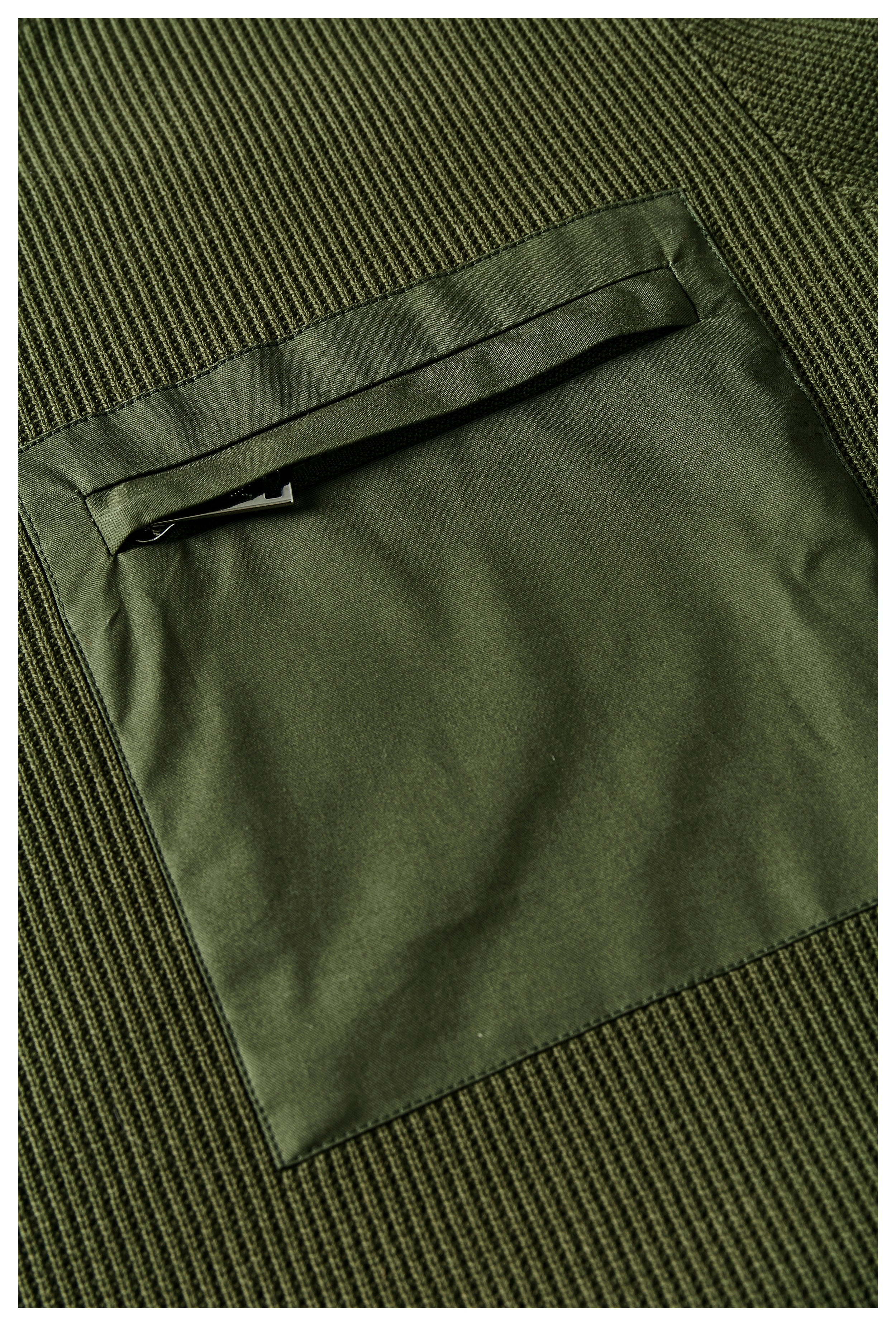 MAtriton P Pullover PACK FRONT 30205467-190515