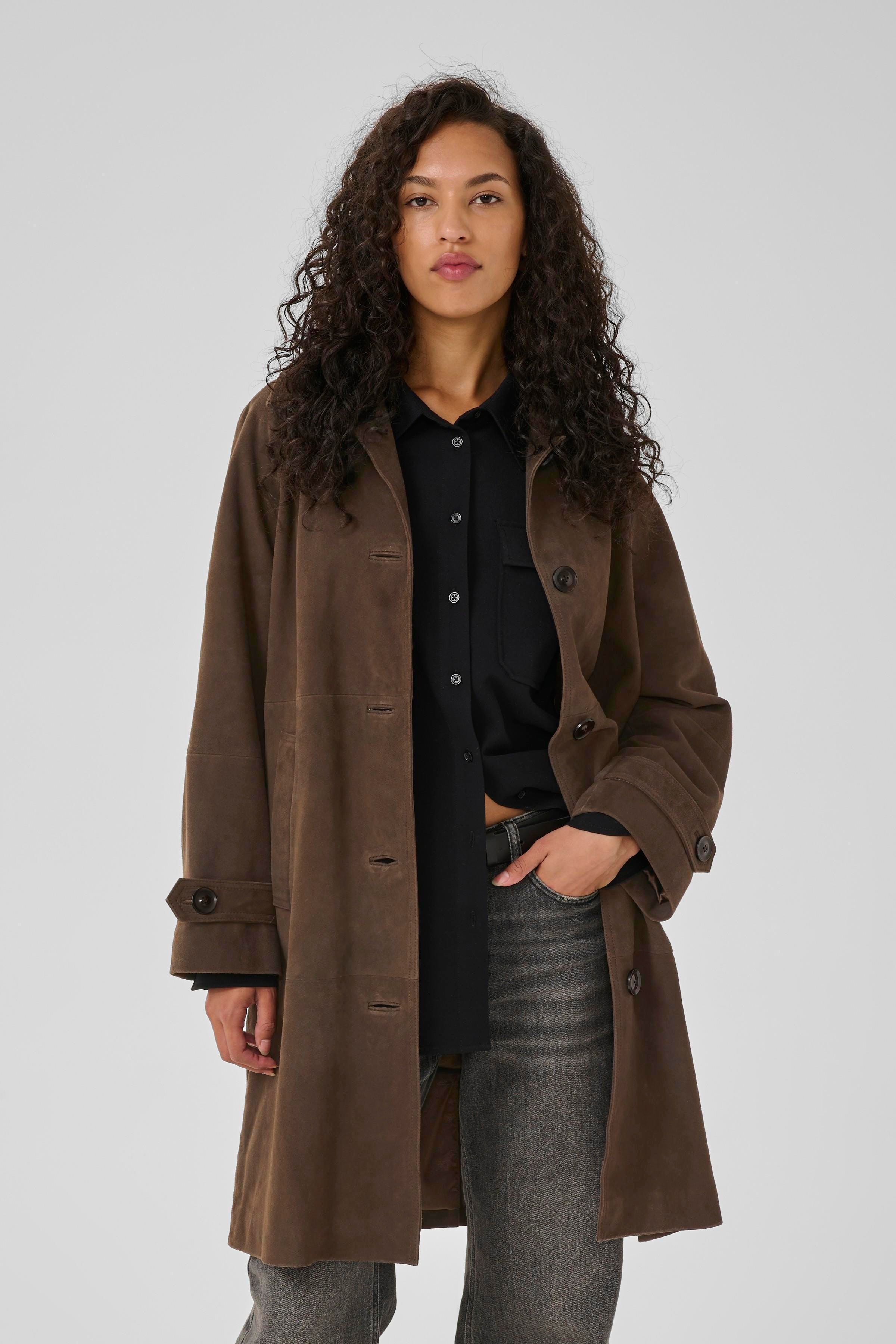 TaraMW Kappa LOOKBOOK FRONT 10705270-190840