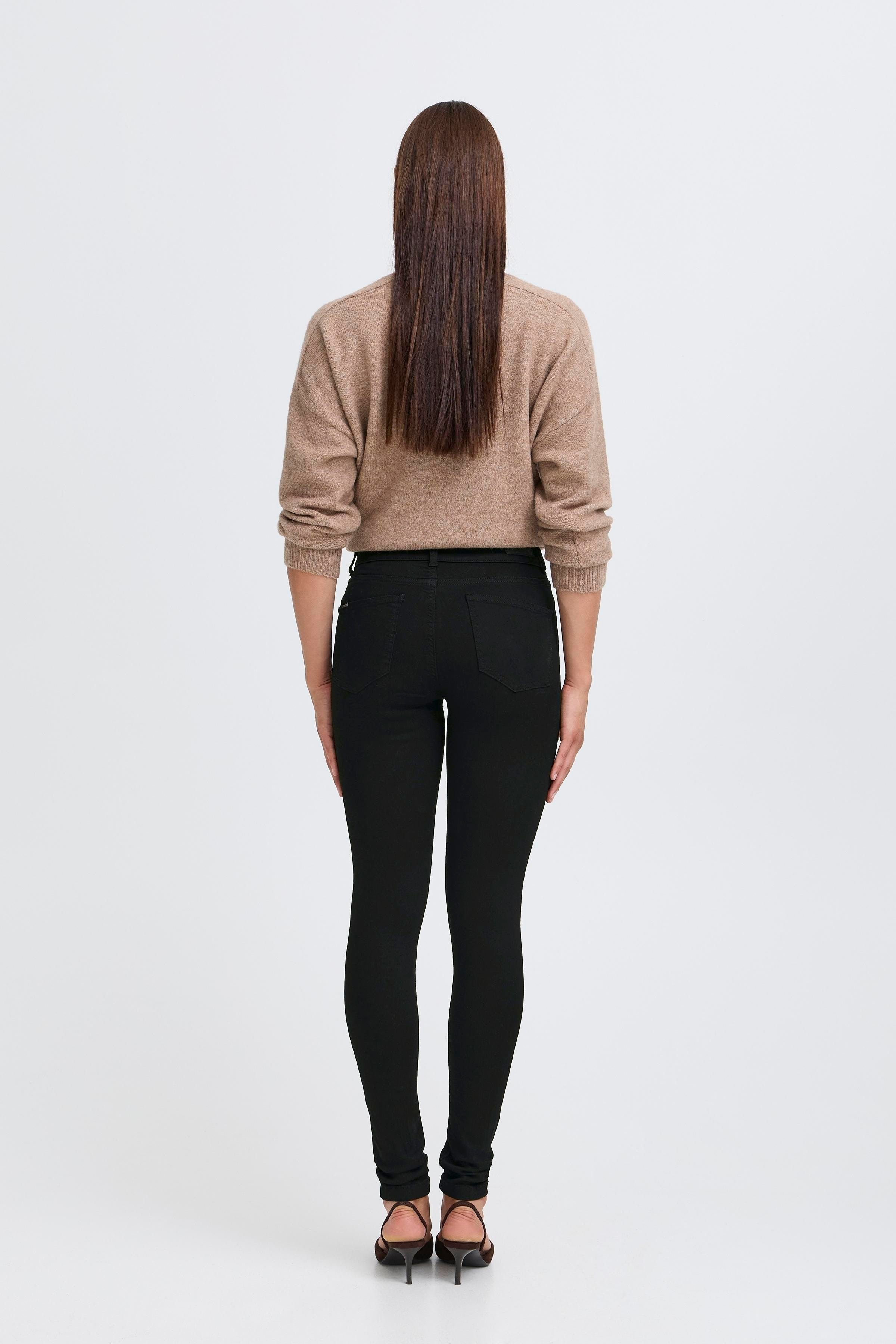 Lola Jeans LOOKBOOK FRONT 20803214-80001