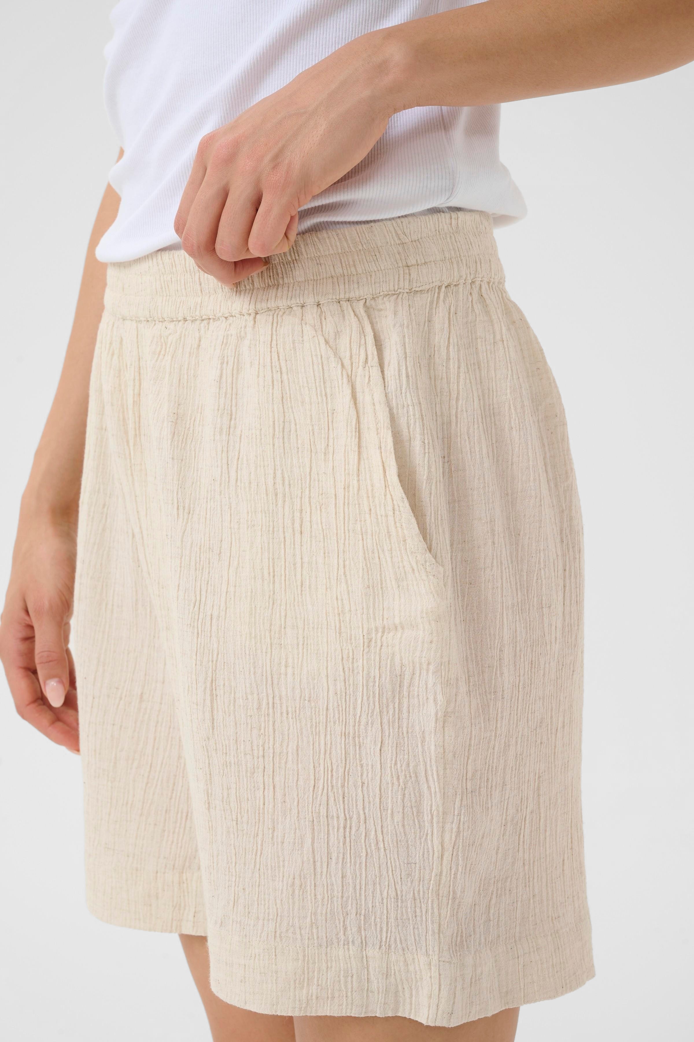 KAgitte Lin Shorts LOOKBOOK DETAIL 10510651-1513051