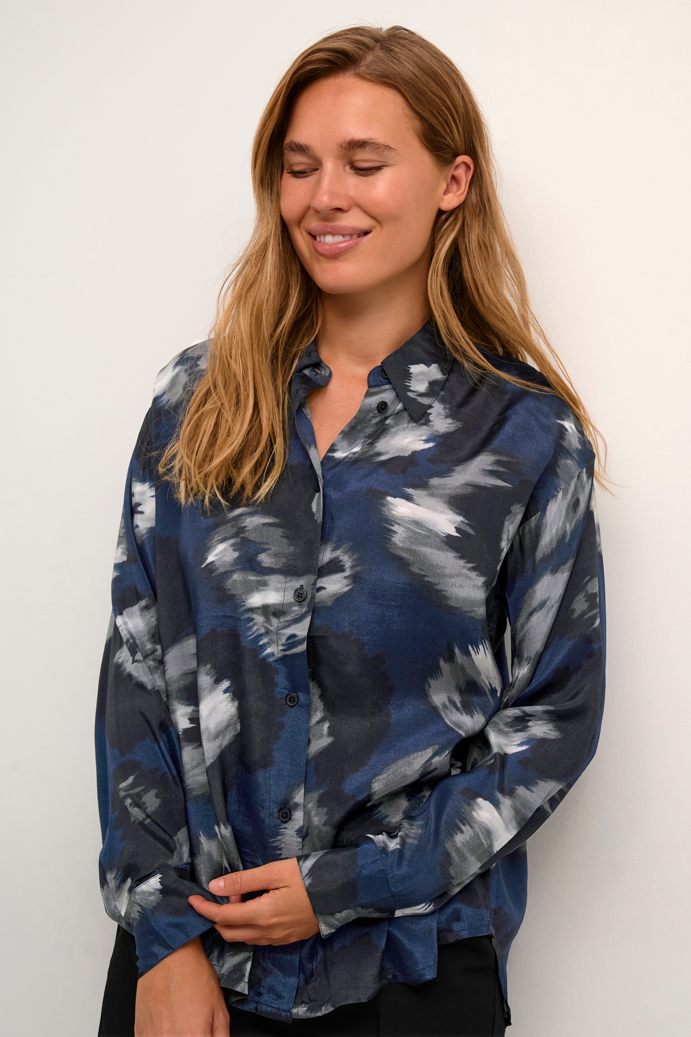 KAlouisa Skjorte LOOKBOOK DETAIL 10507969-105456