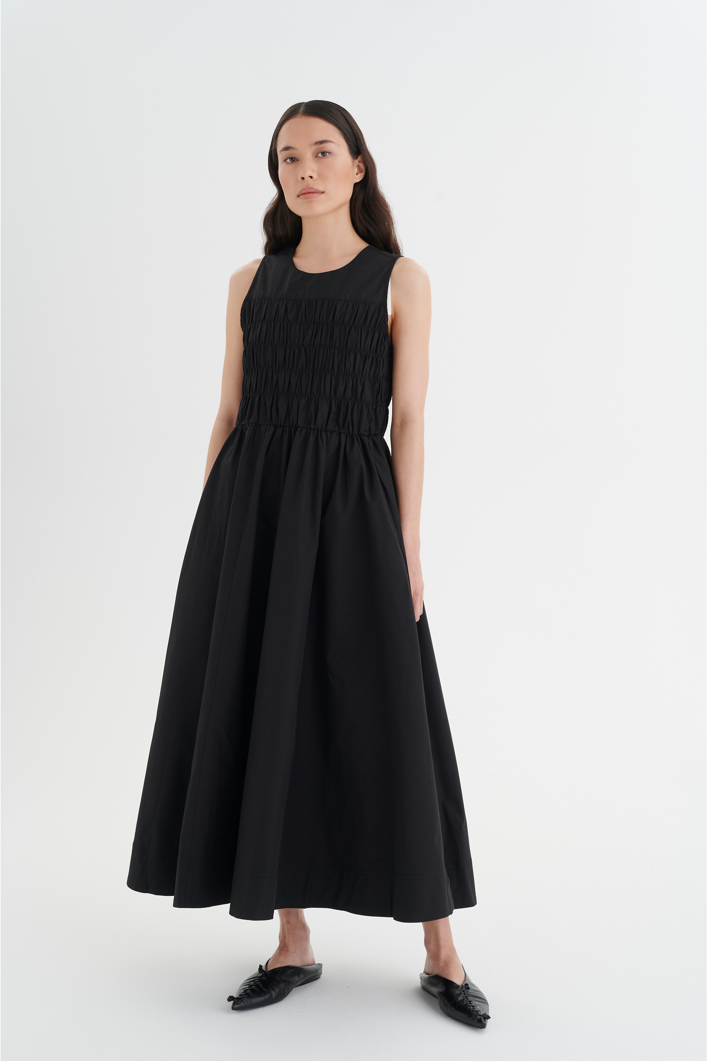 YachiIW Kleid LOOKBOOK FRONT 30106430-194008