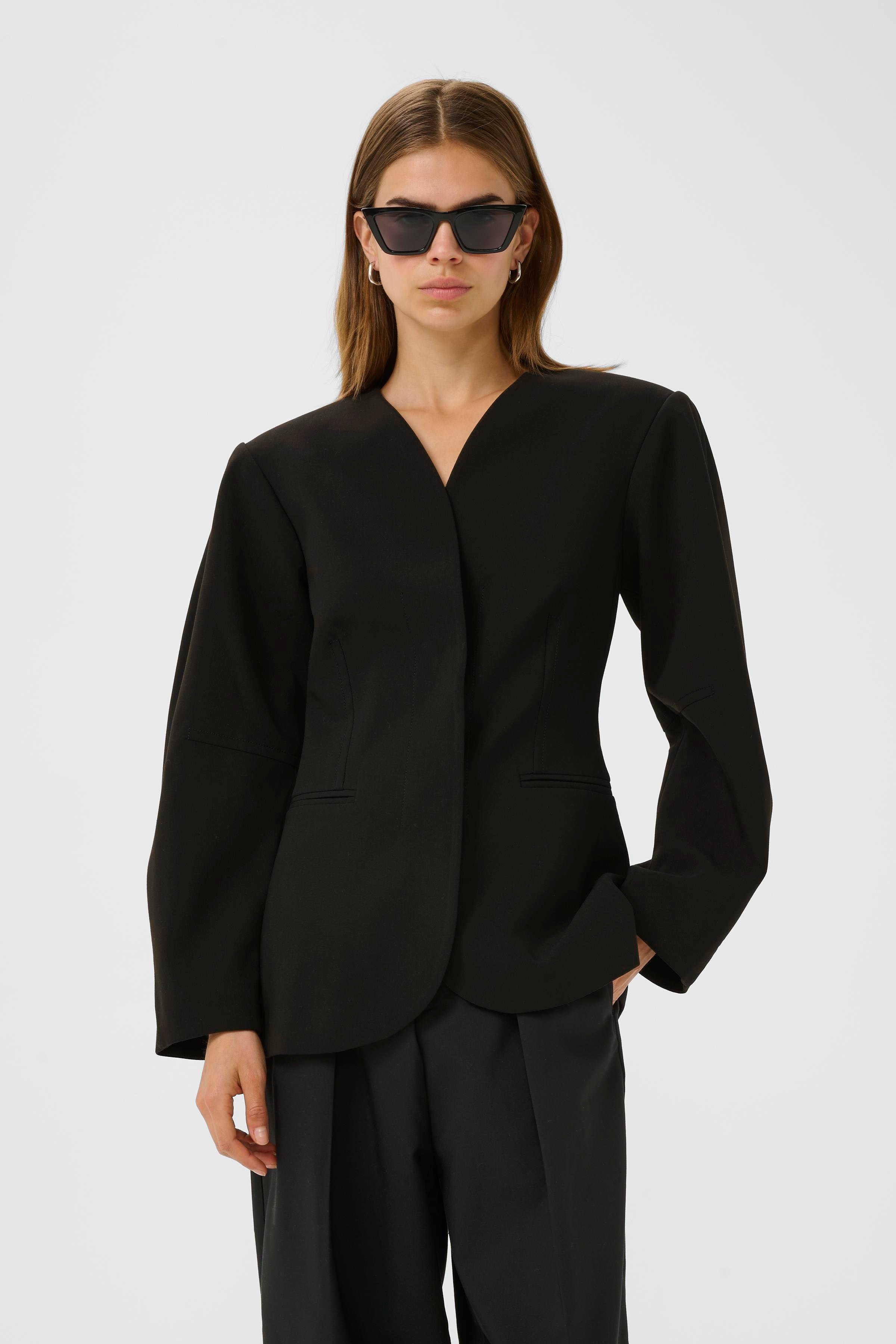 WilcoxIW Blazer LOOKBOOK FRONT 30110188-194008