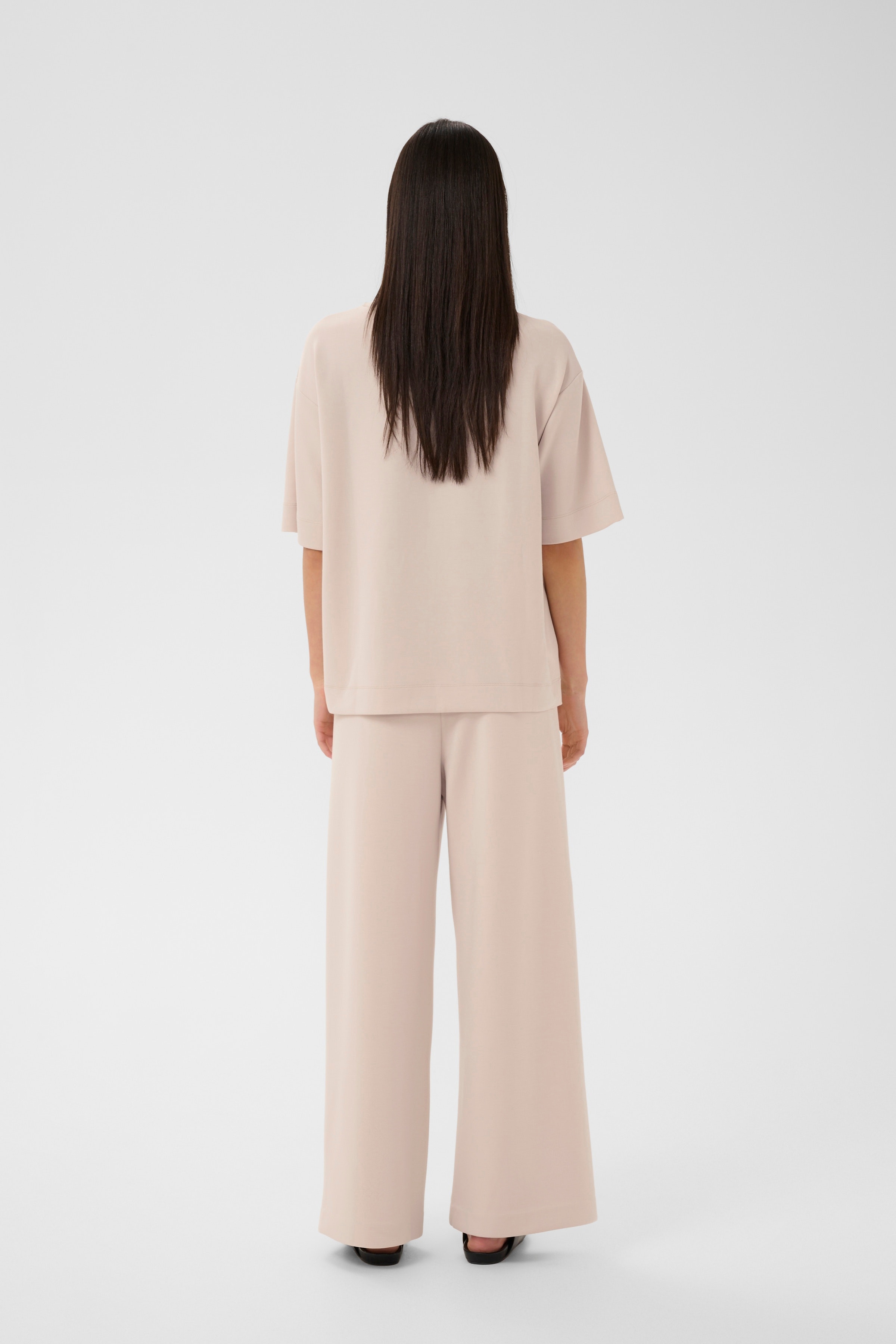 PannieIW Oversize T-shirt LOOKBOOK BACK 30109225-130403