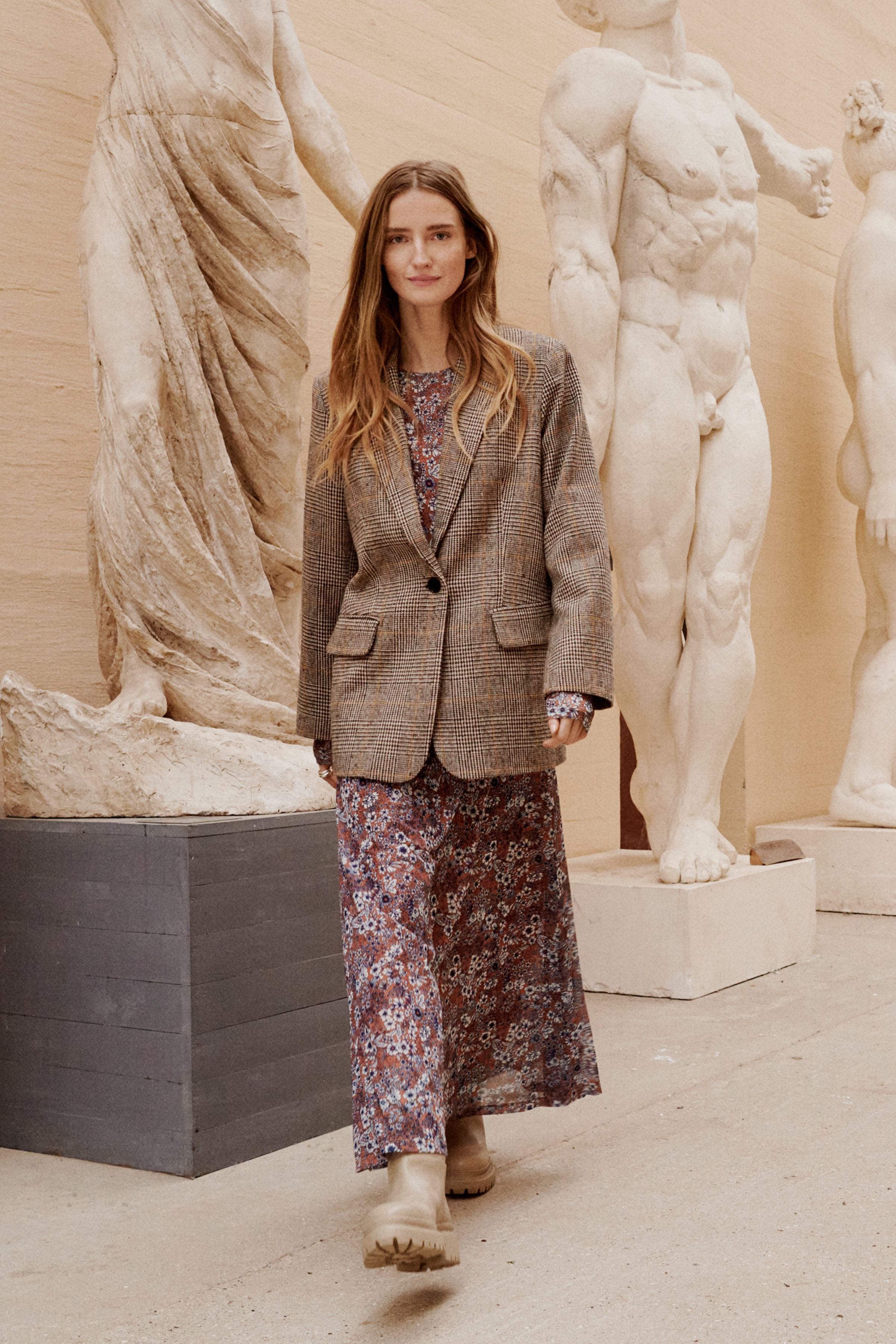 SLYara Blazer LOCATION NONE 30406332-301500