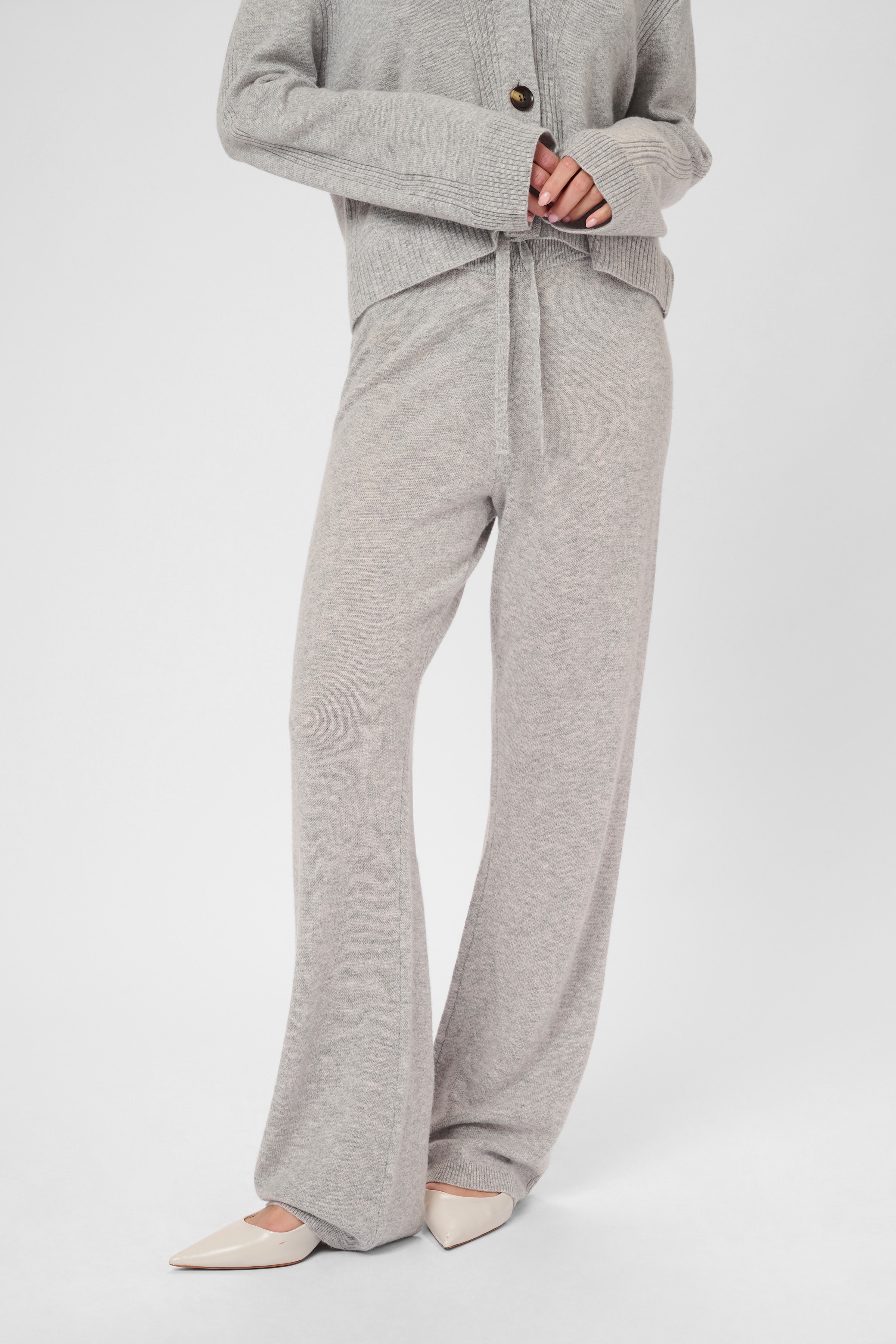 Hose aus Wolle und Kaschmir LOOKBOOK FRONT 50112338-500170