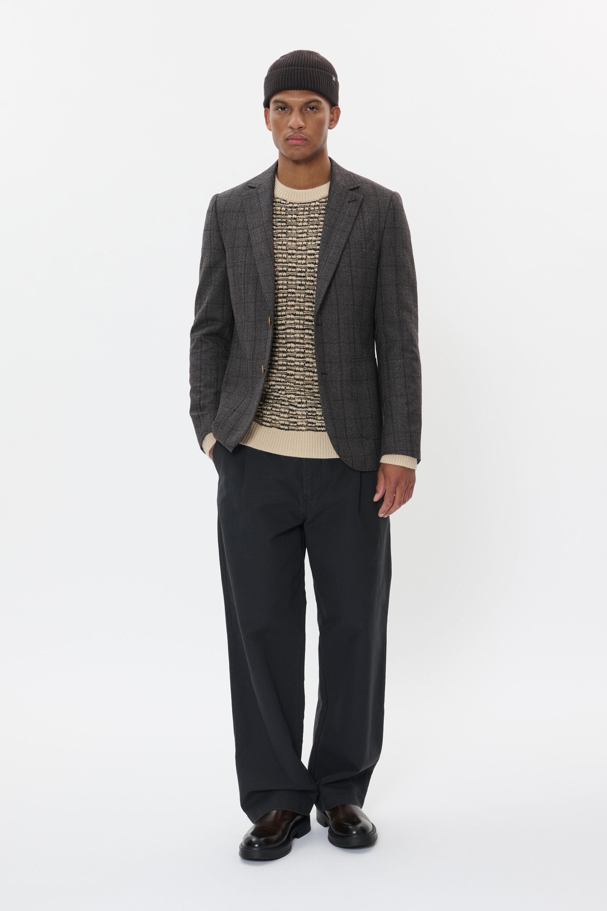 MAgeorge Blazer LOOKBOOK FRONT 30208709-191103