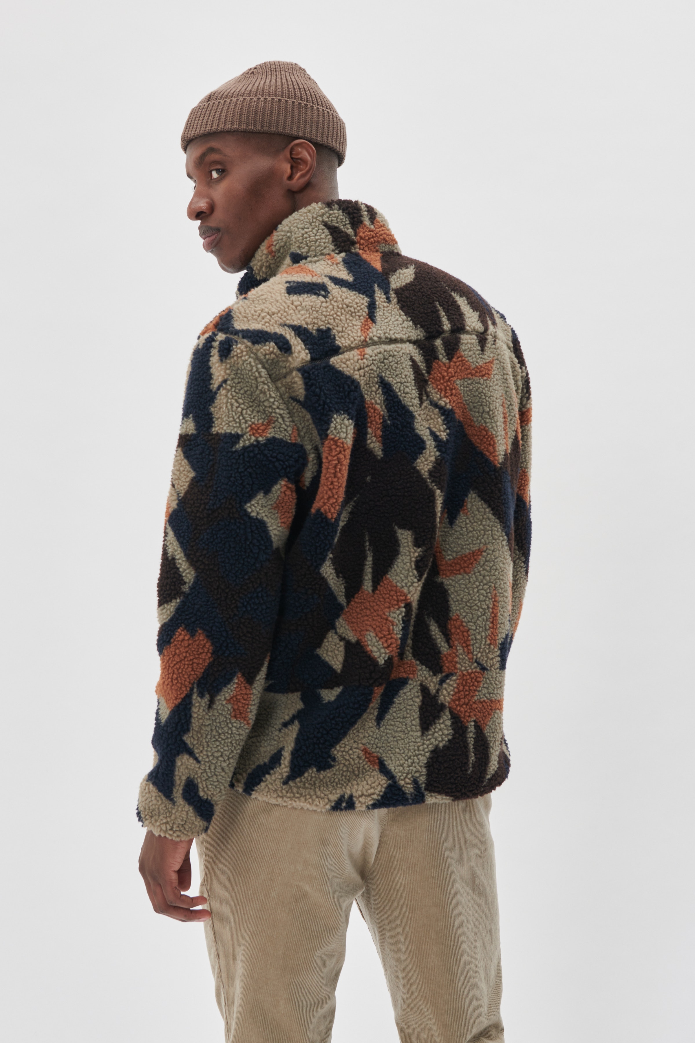 MAlogan Fleece Vest LOOKBOOK BACK 30207470-191242