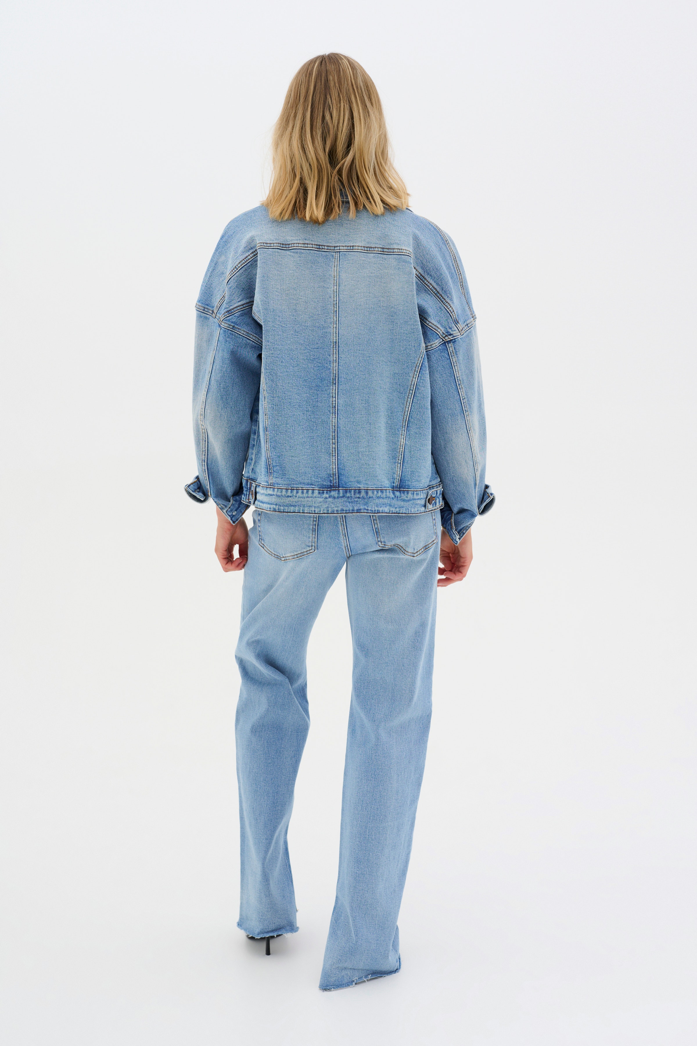 DangoMW Denim jakke LOOKBOOK BACK 10704654-100046