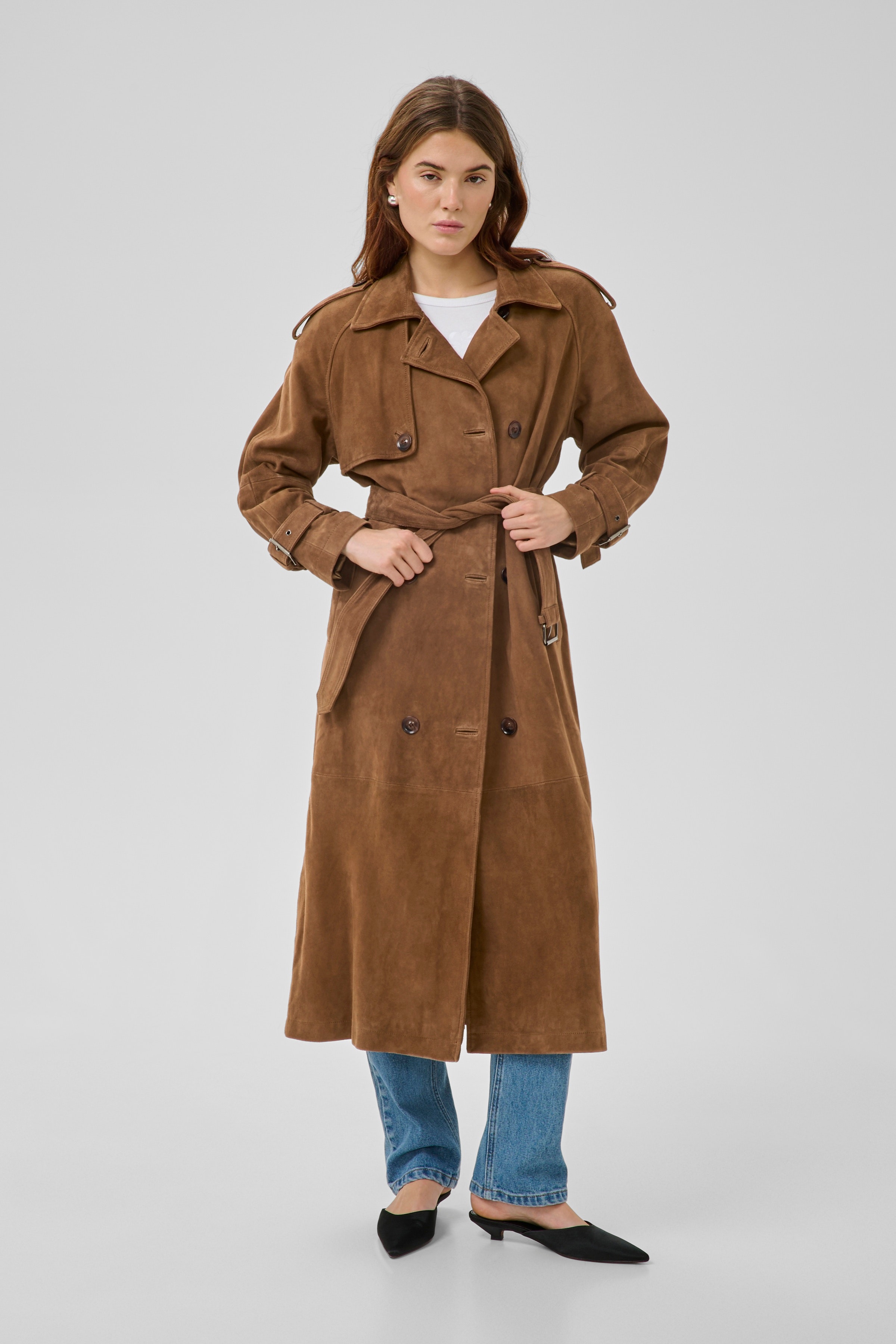 TaraMW Wildleder-Trenchcoat LOOKBOOK FRONT 10704830-108673