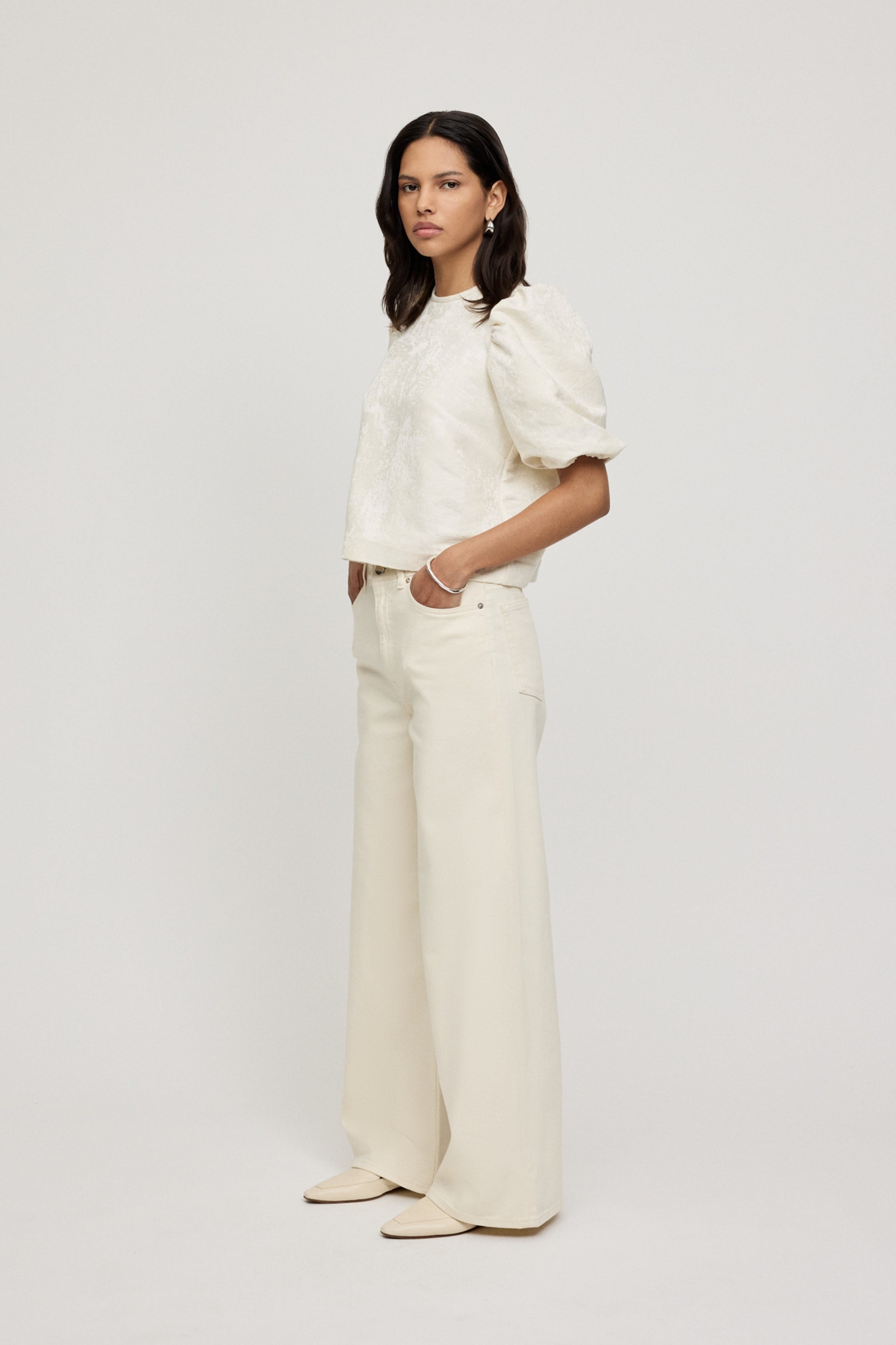 ELISABETH Bluse LOOKBOOK FRONT 30600481-WH010