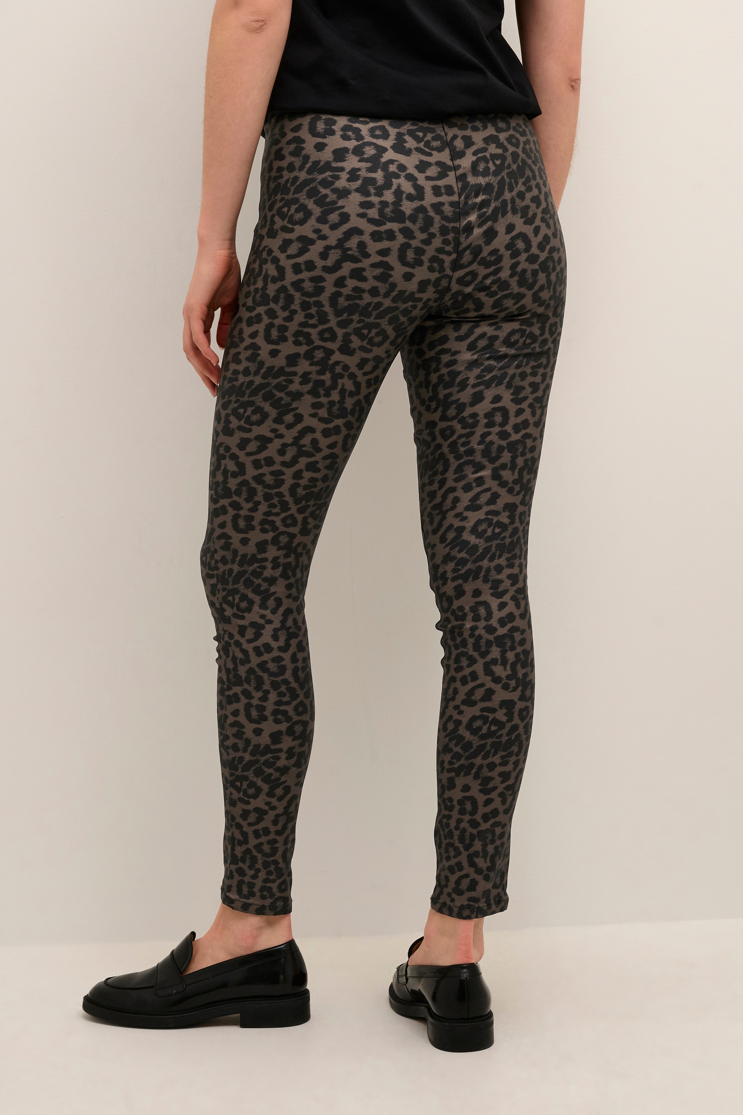 CUbettine Leopard Leggings LOOKBOOK BACK 50109868-500089