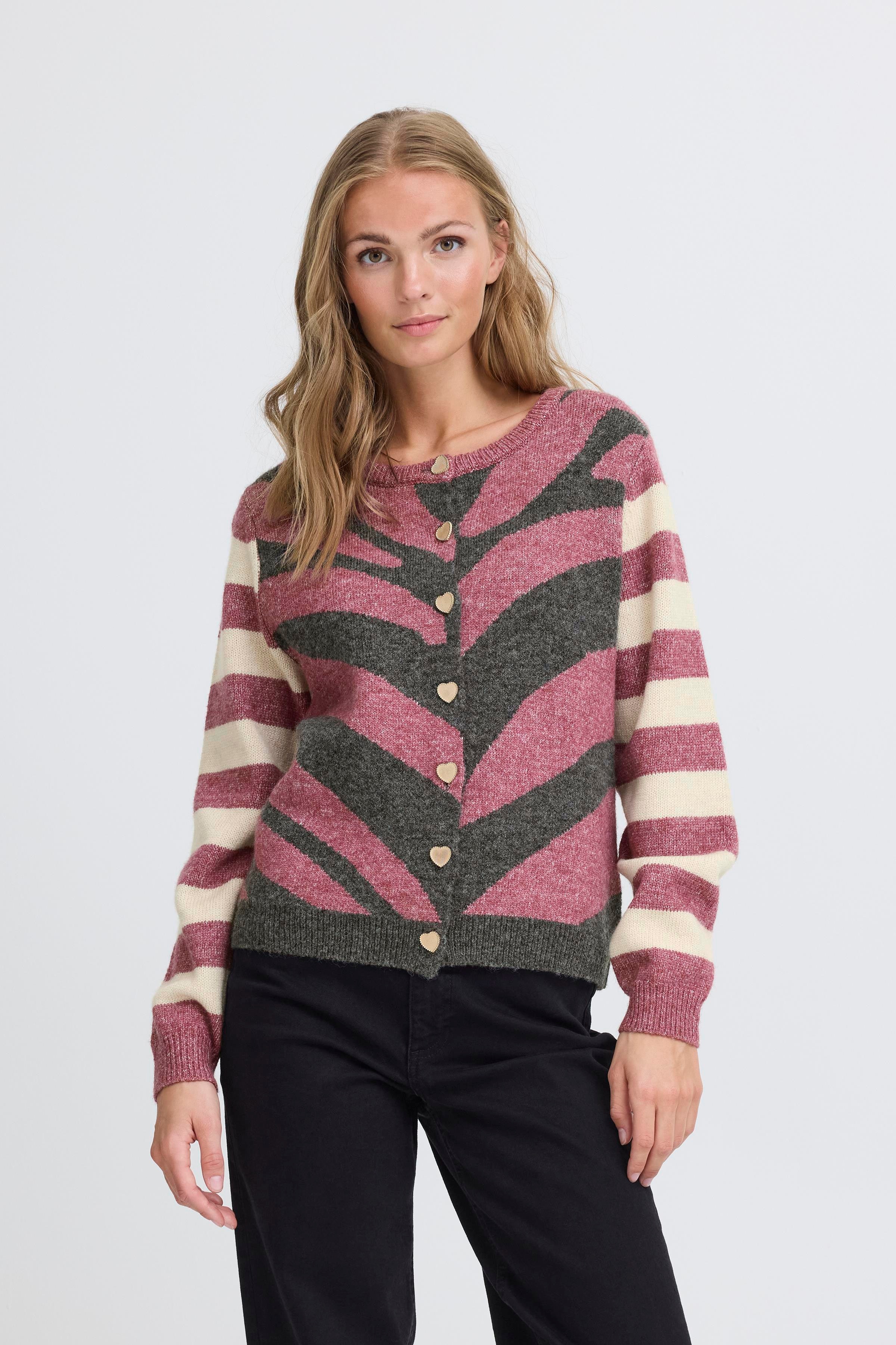 IHLIVONI Cardigan LOOKBOOK FRONT 20124480-900004656