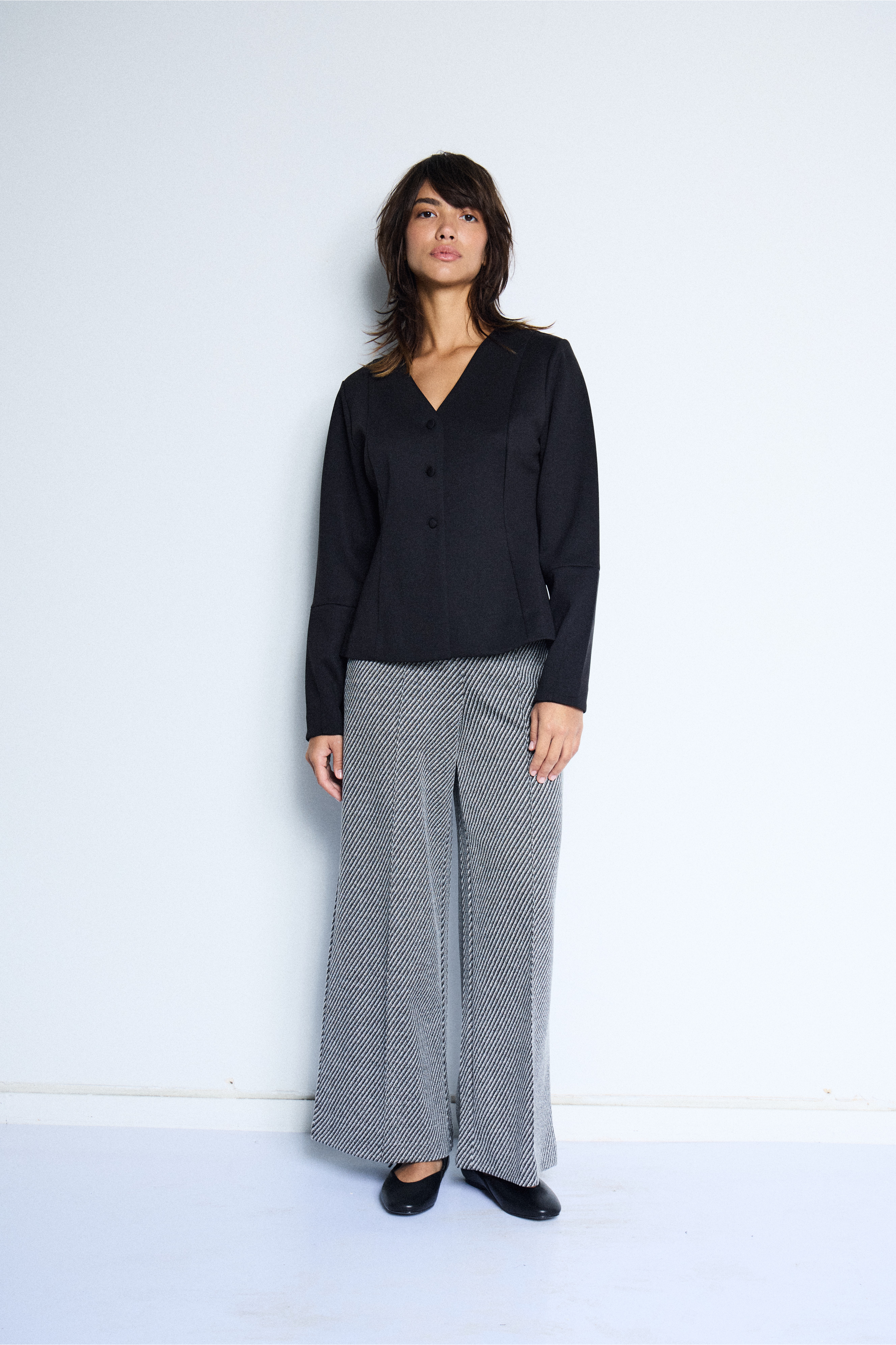 IHKATE Blazer LOCATION NONE 20125172-194008