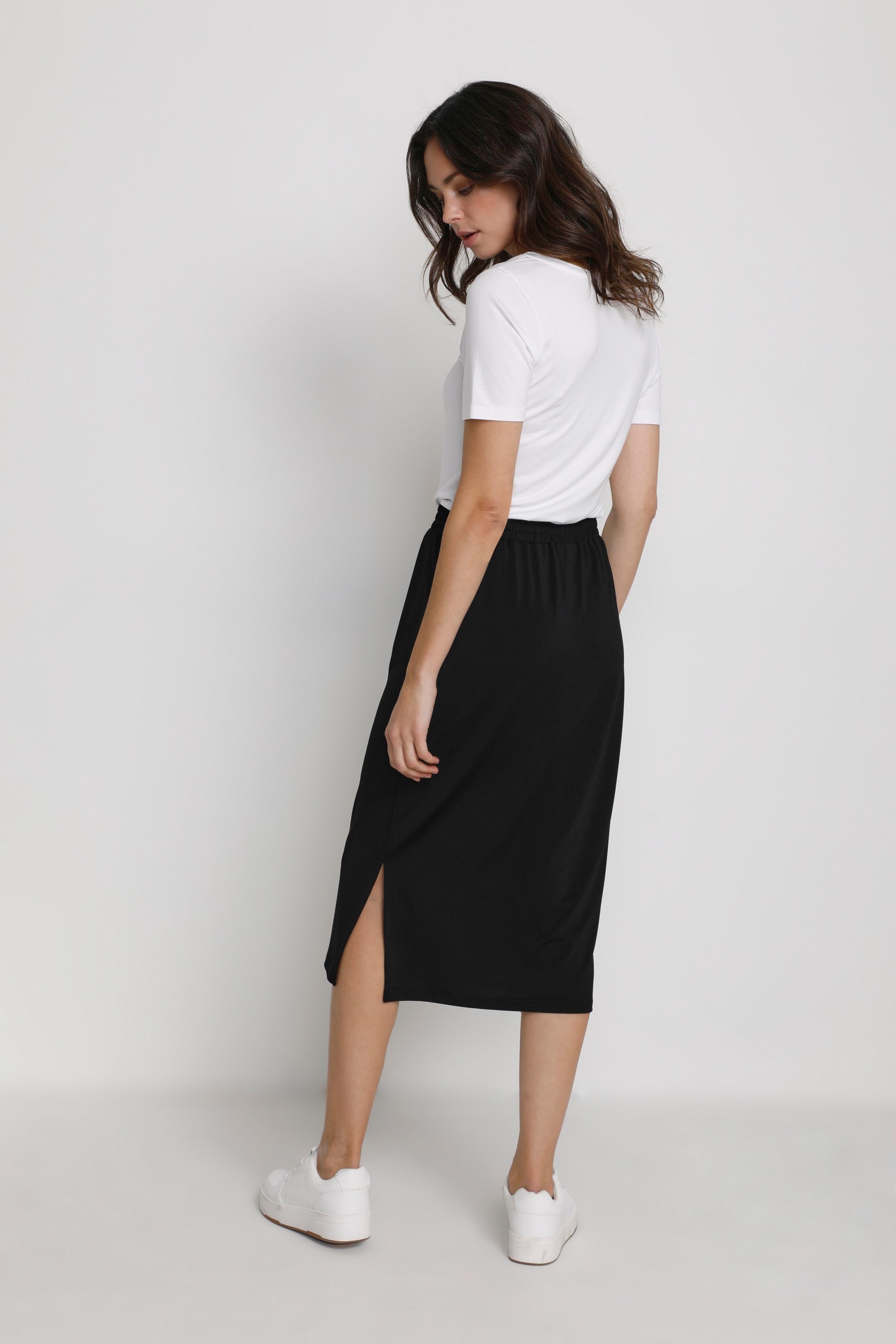 KAmalli Skirt LOOKBOOK BACK 10506346-100121