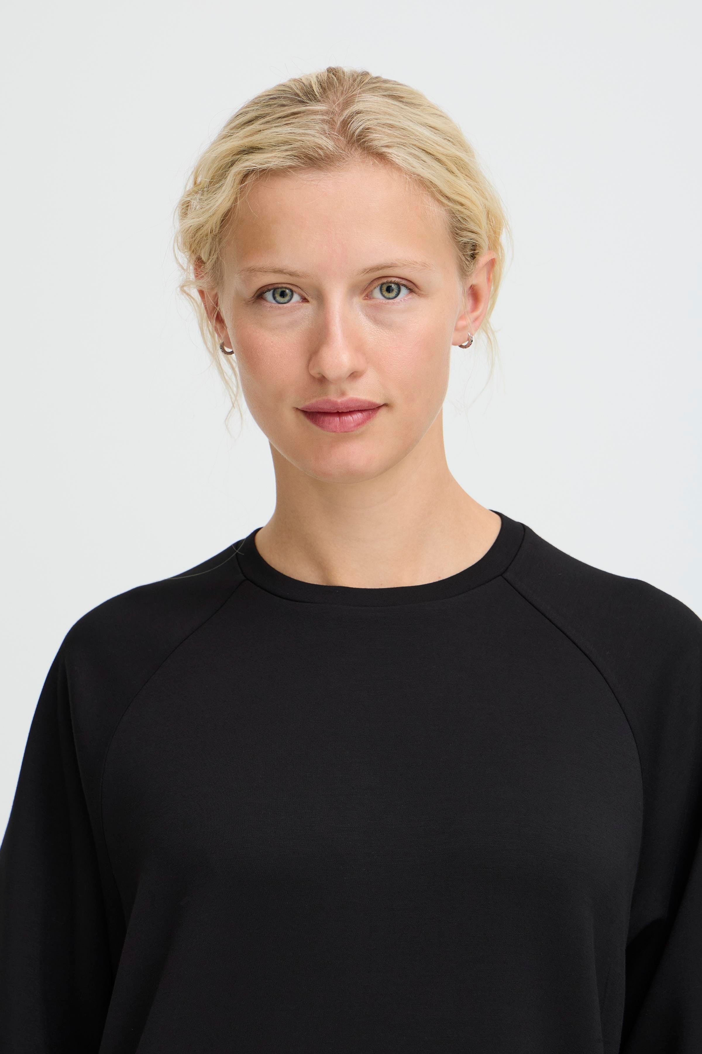 BYPUSTI Kjole LOOKBOOK DETAIL 20818050-194008