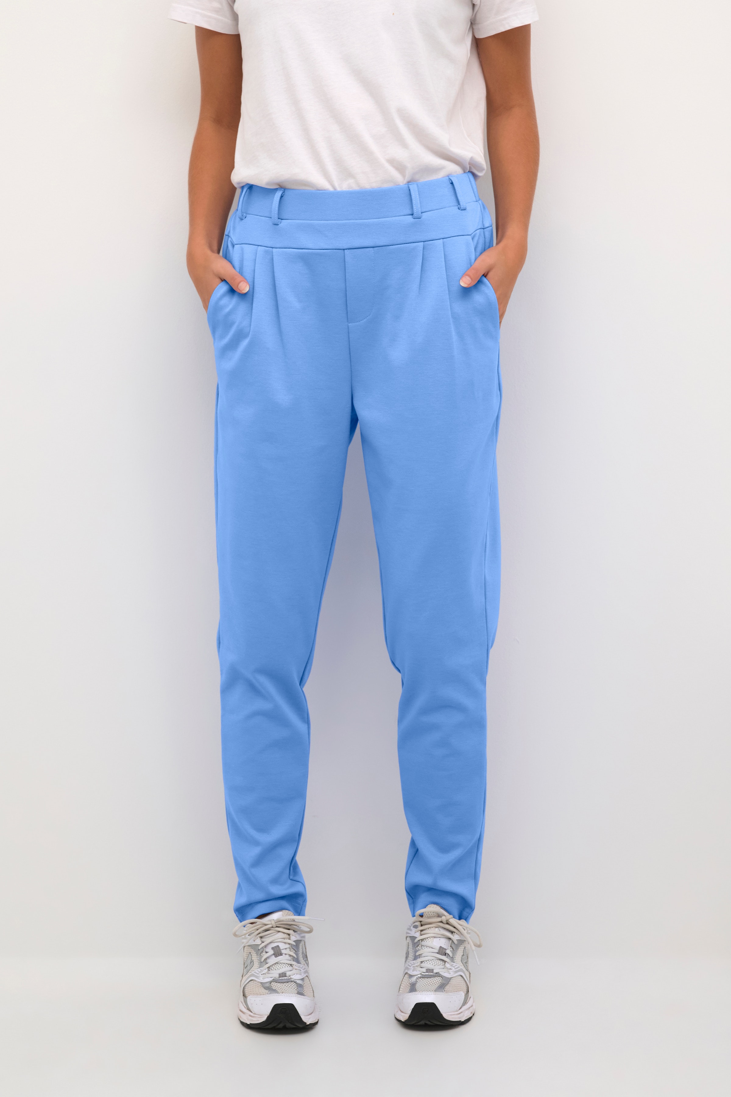 KAjenny Trousers LOOKBOOK FRONT 10508651-174037