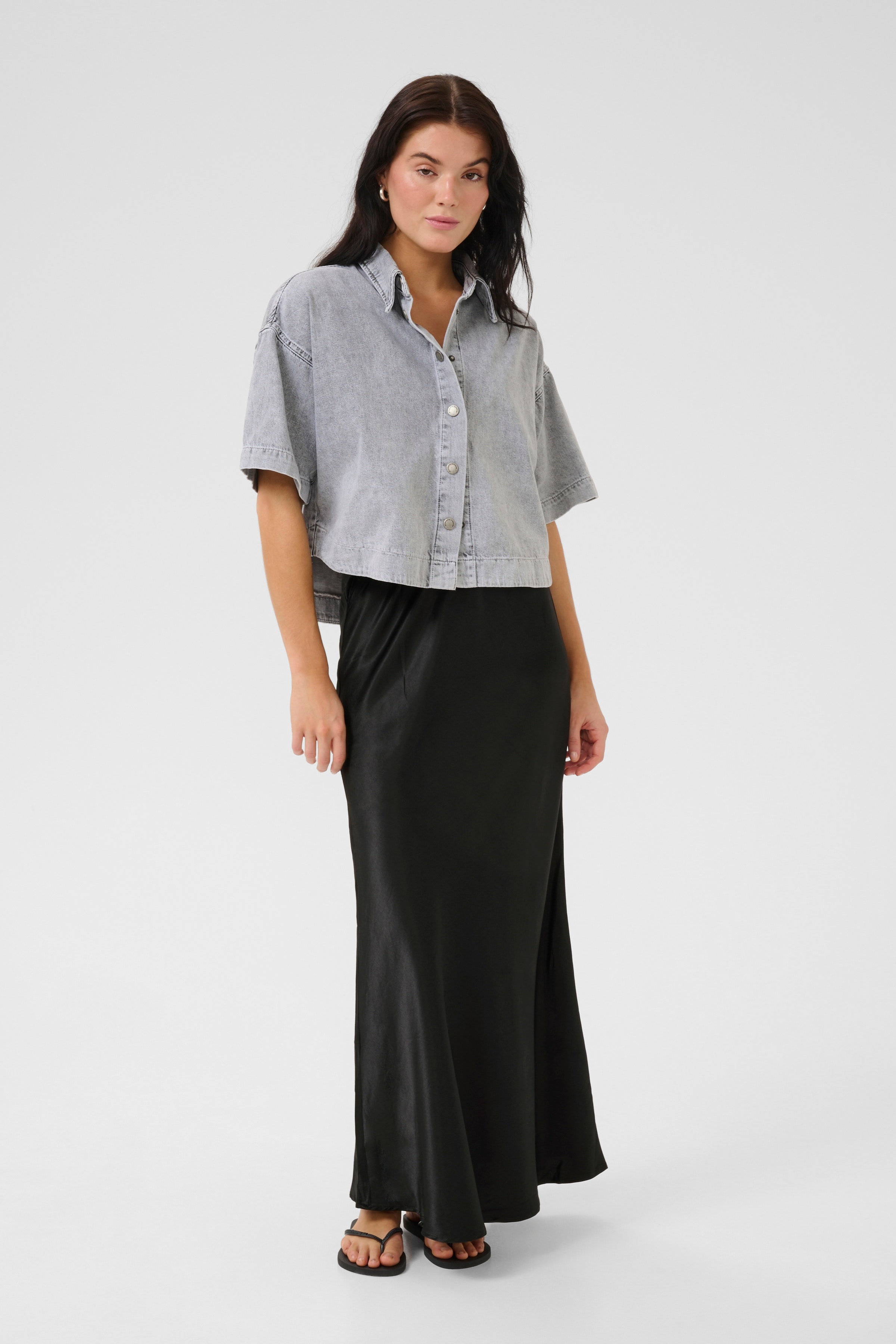 EstelleMW Long Skirt LOOKBOOK FRONT 10704820-100031