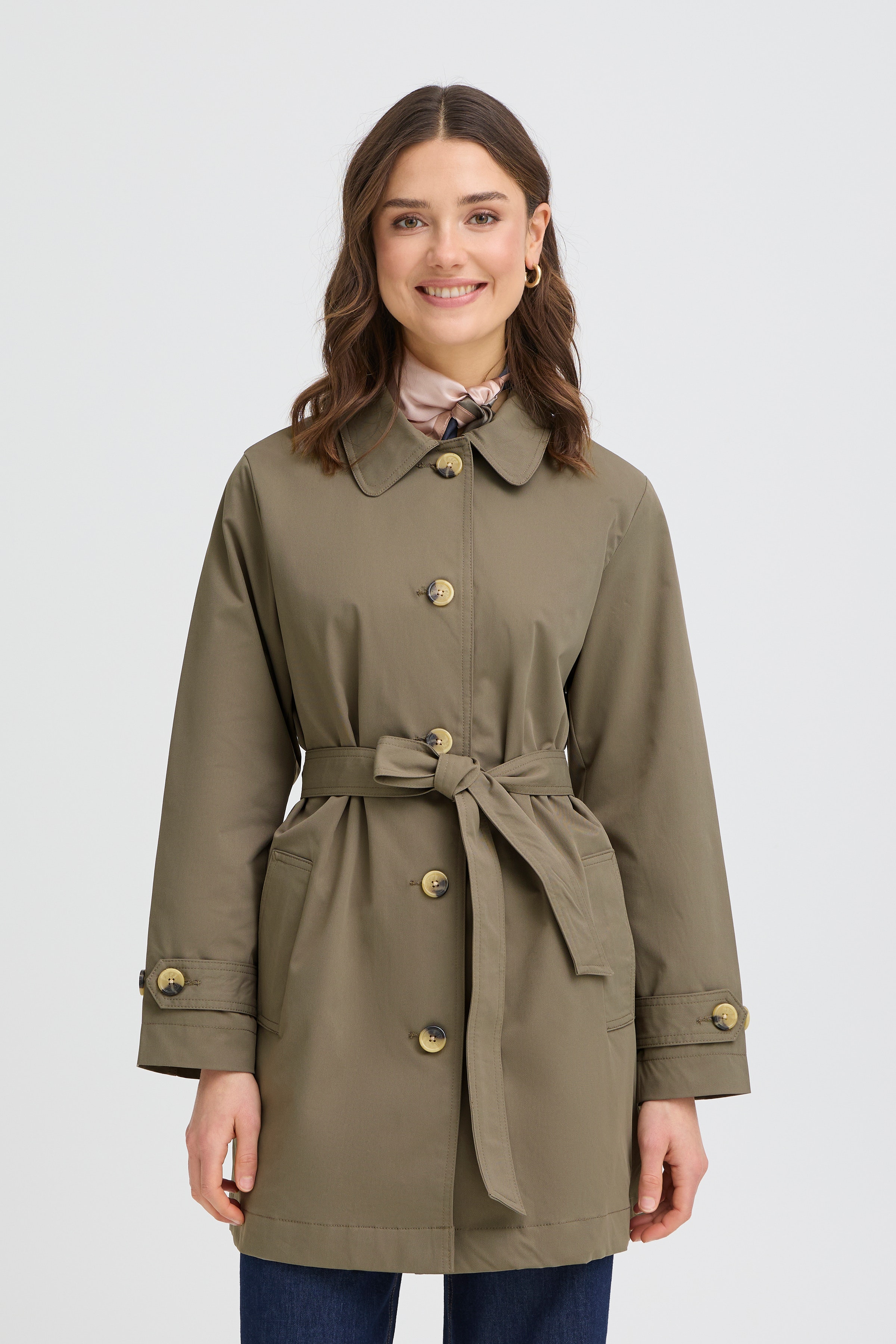 FRTRINA Yttertøy LOOKBOOK FRONT 20615658-180516