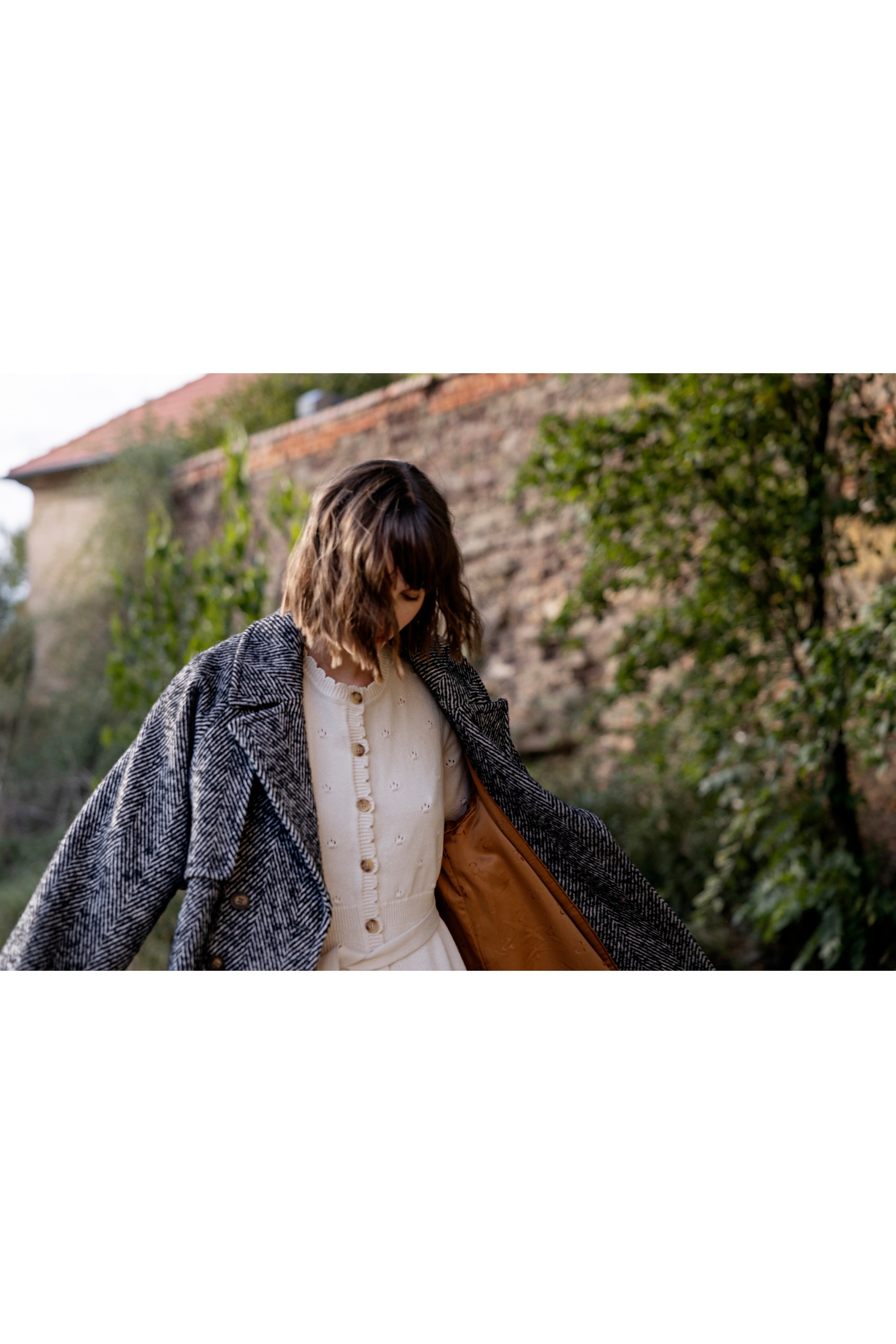 IRJESSE Ytterplagg LOCATION NONE 20120925-203158