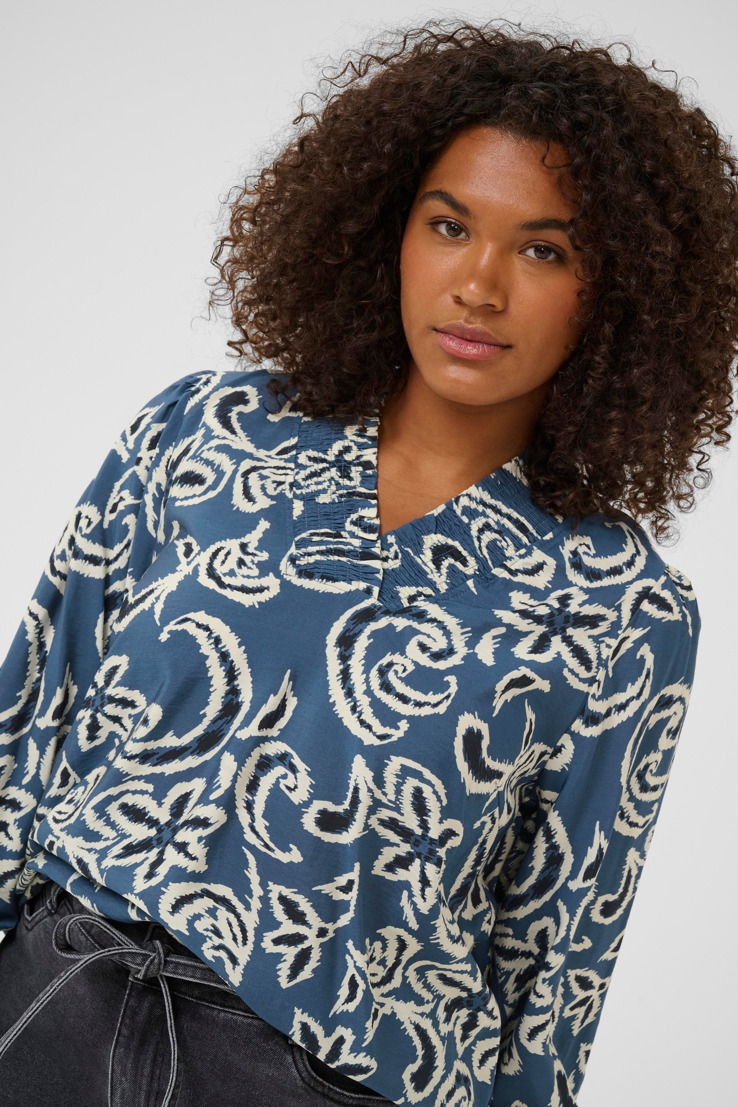 KCmahlia Bluse LOOKBOOK DETAIL 10583628-108221