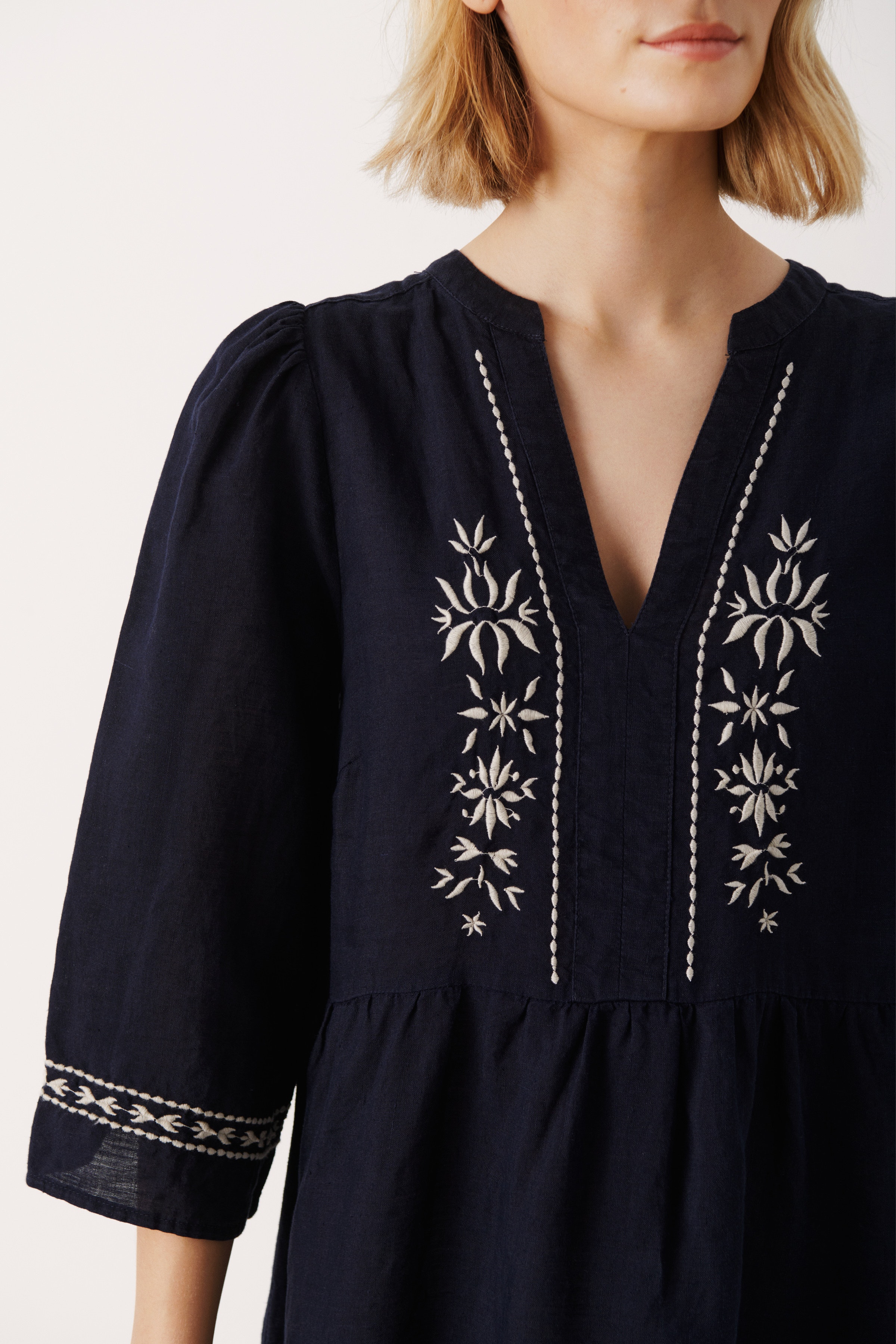 NahlaPW Klänning LOOKBOOK DETAIL 30306637-193924