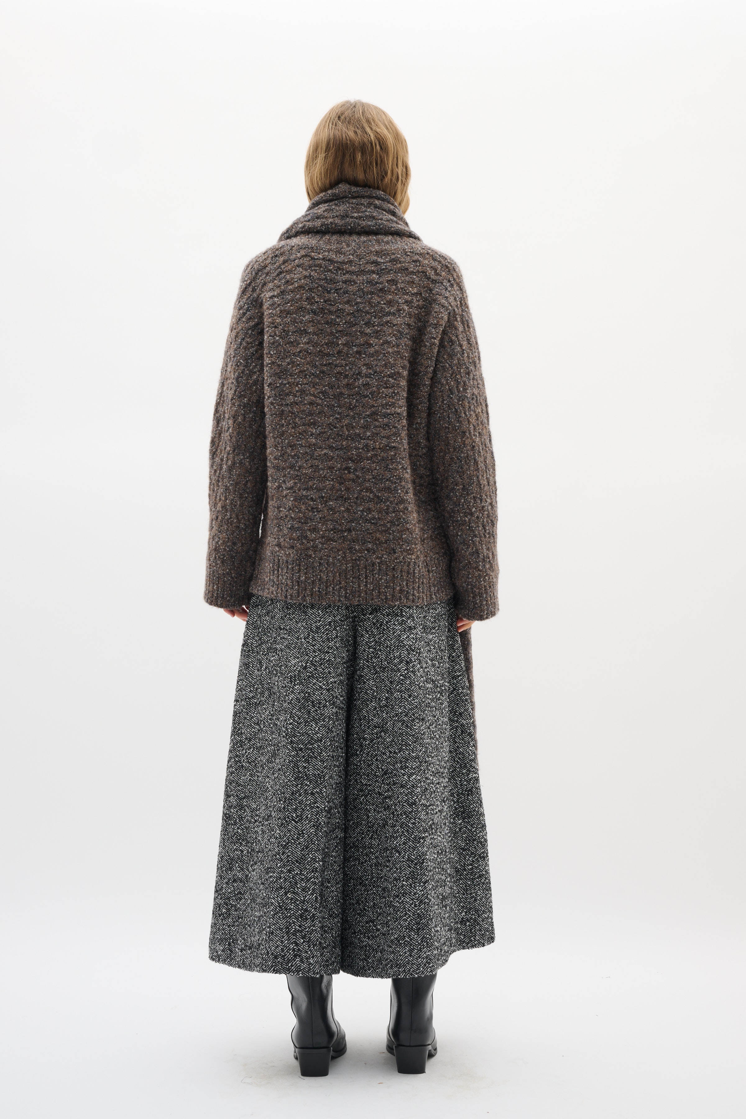 GraiaIW Turtleneck Pullover LOOKBOOK BACK 30110925-1813041