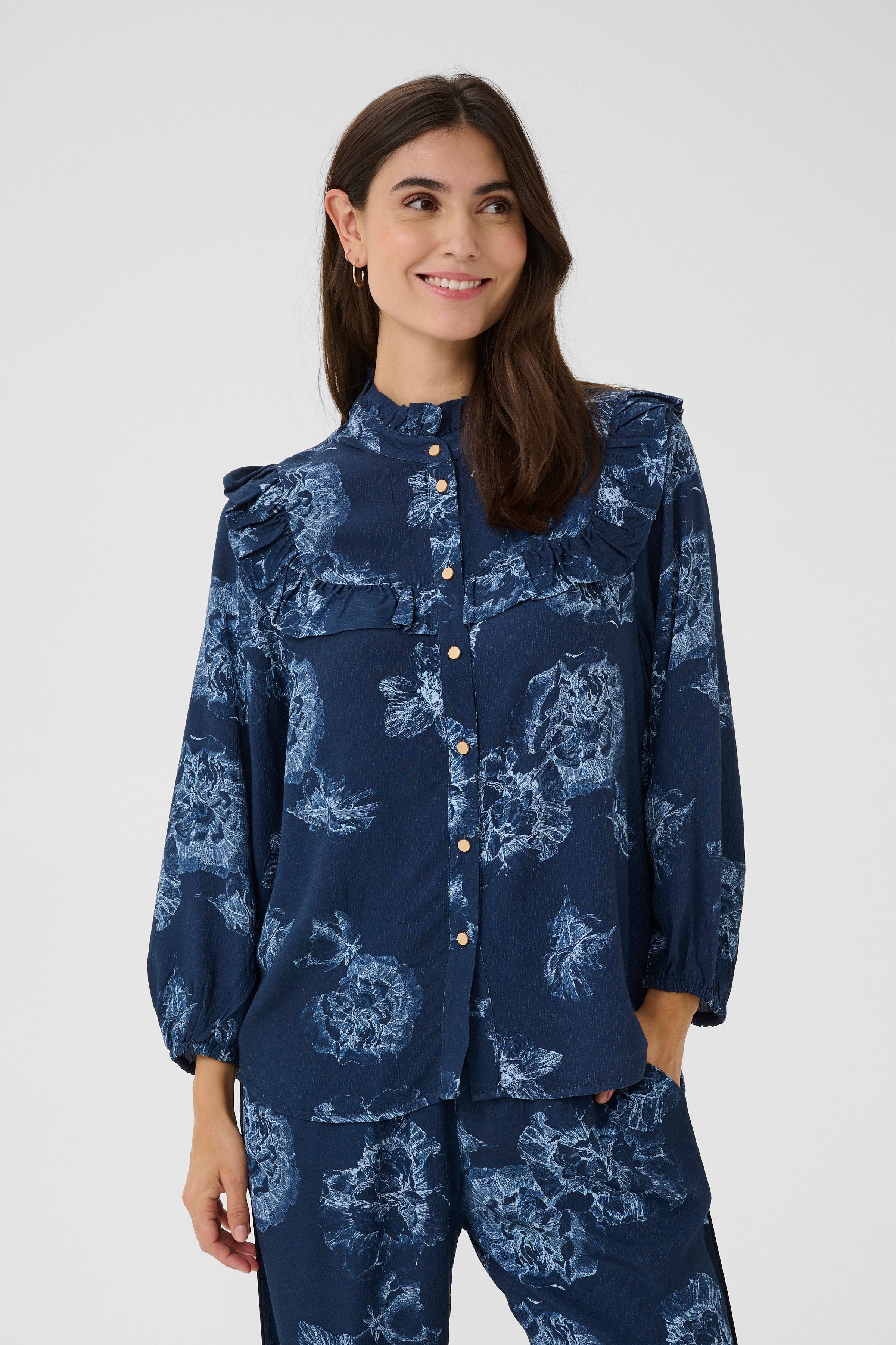 CUalexa Bluse LOOKBOOK FRONT 50111561-107780